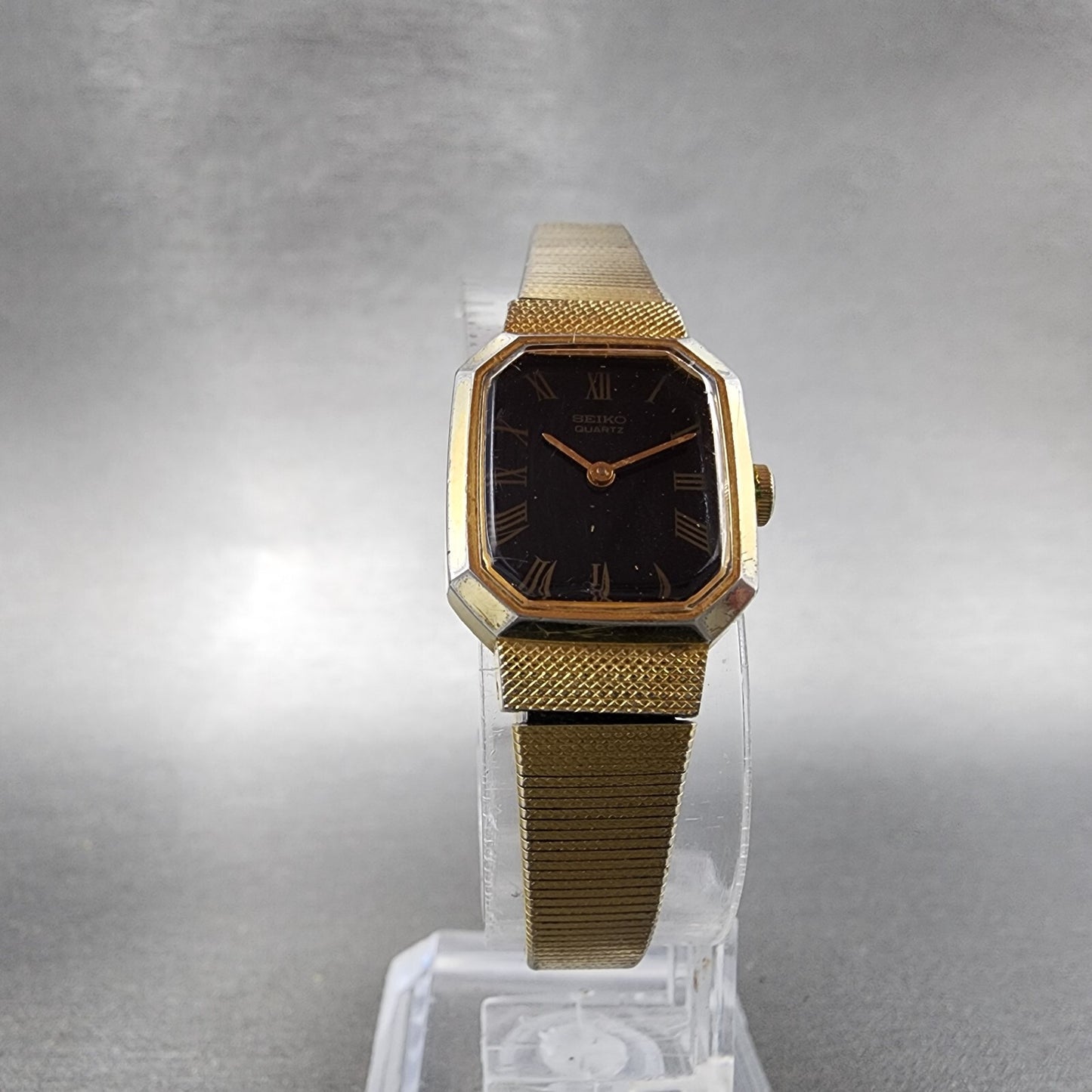 VTG Seiko Watch Women 17mm Black Dial Gold Tone Octagon 2B20-5019 New Battery
