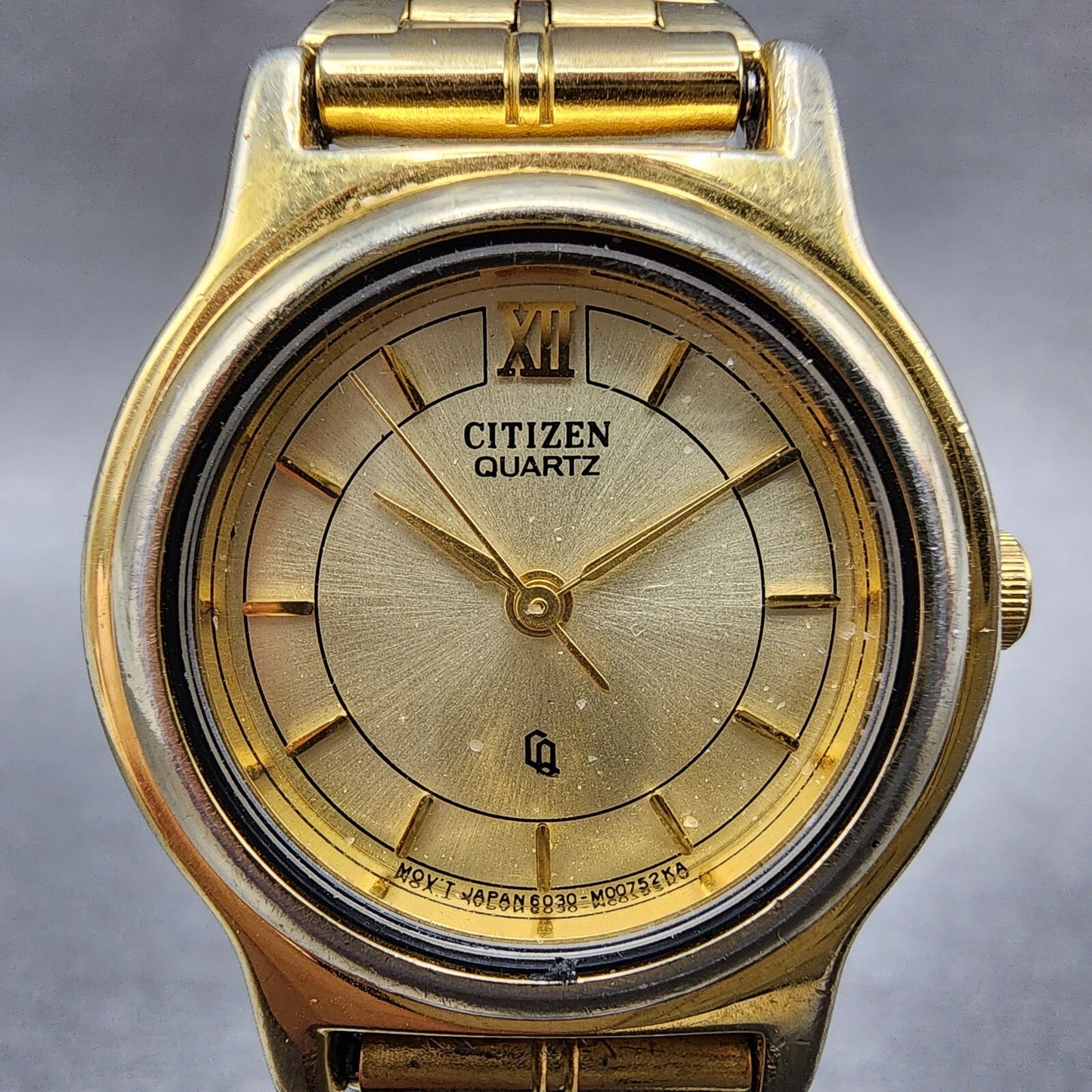 Citizen CQ Watch Women 26mm Champagne Dial Gold Tone Round 6030-075145 New Batt