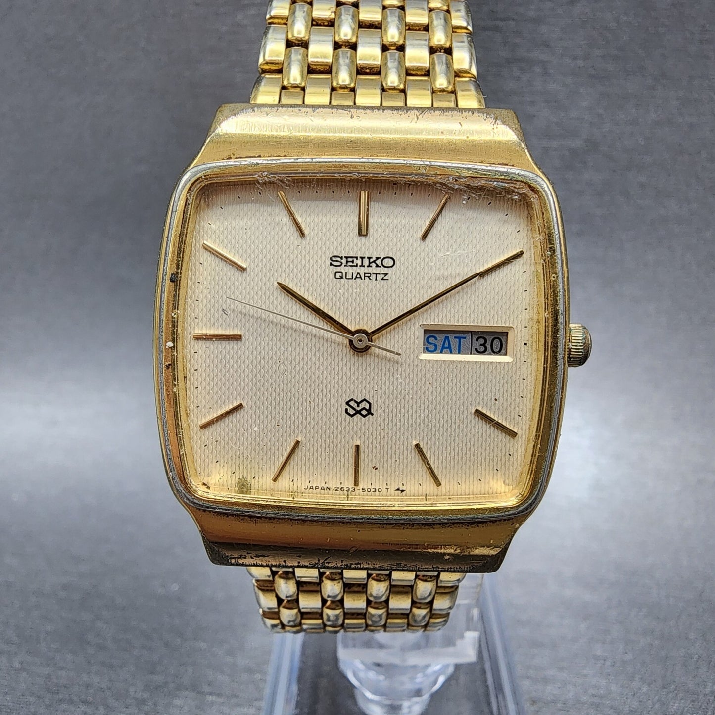 Seiko SQ Watch Men 32mm Cream Dial Gold Tone Daydate Rectangle 2633-5030 PARTS