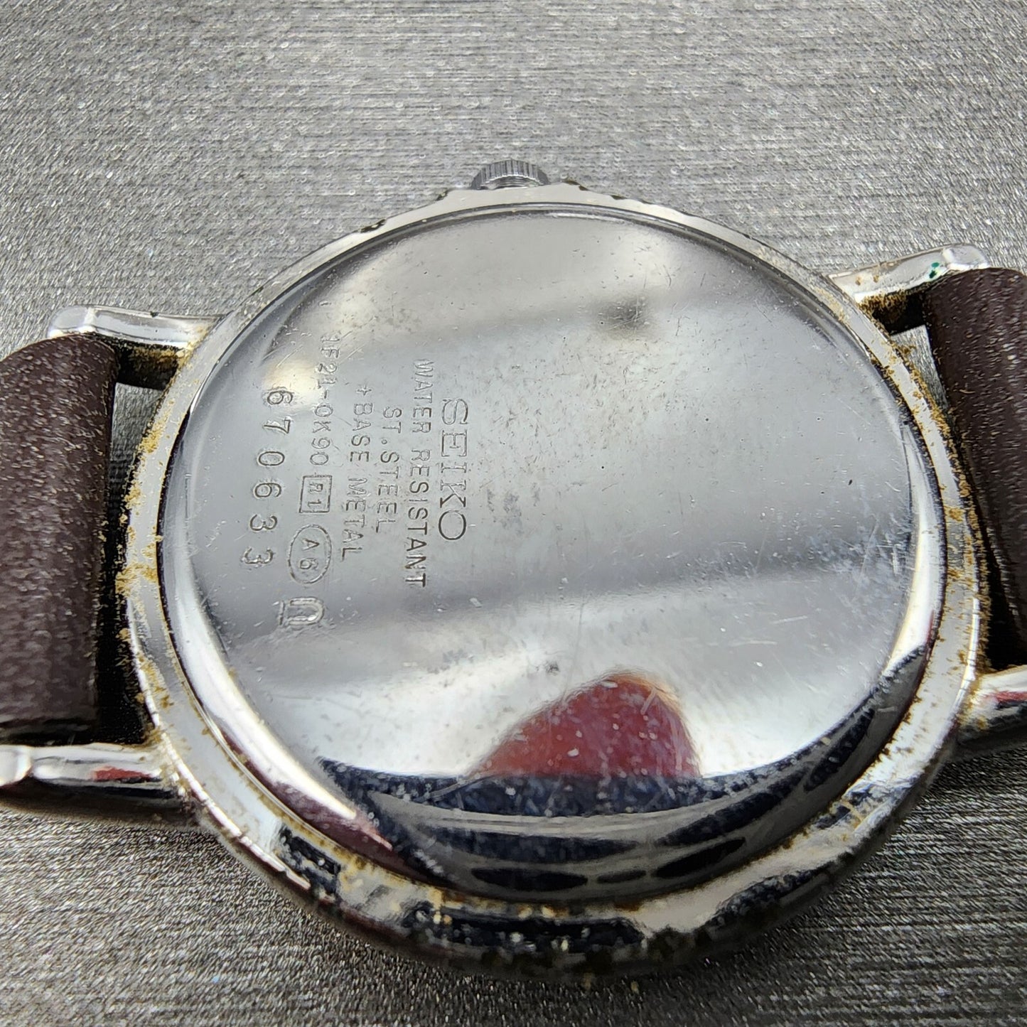 Seiko Watch Women 29mm White Dial Two Tone 1f21-0k90 New Battery
