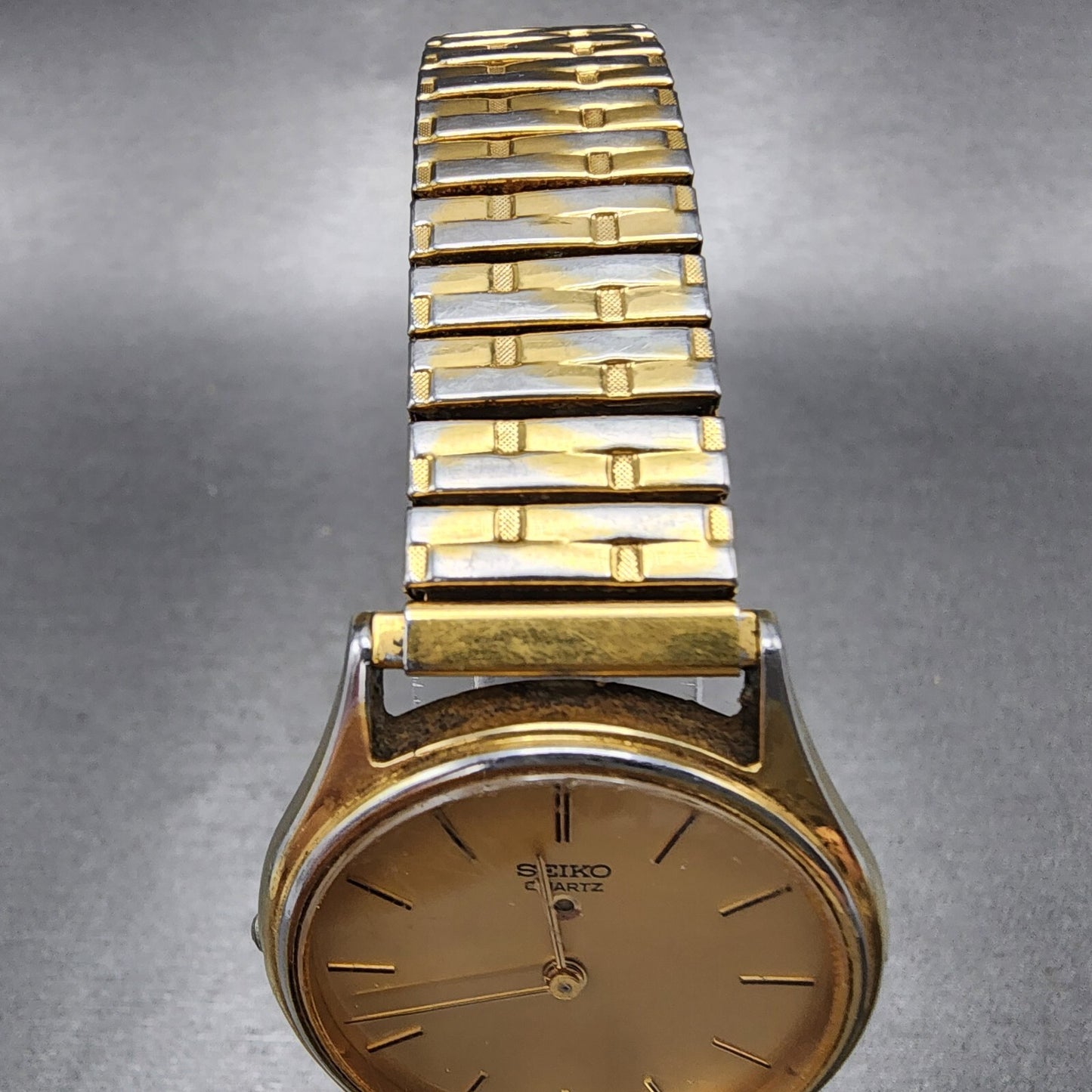 Seiko Alarm Watch Men 32mm Gold Dial Gold Tone Round READ!!!! 5C20-6009 New Batt