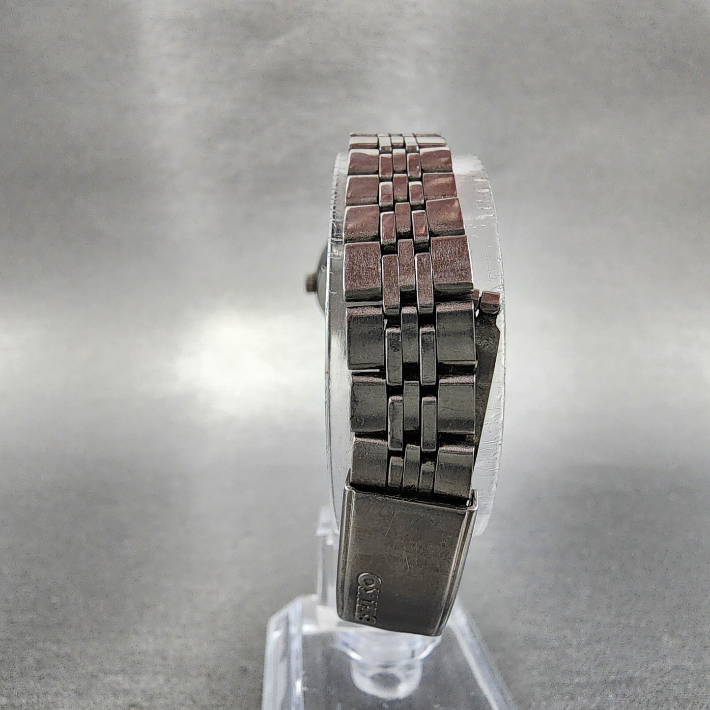 Seiko Automatic Watch Women 23mm Silver Dial Silver Tone Date 4205-0160 Runs