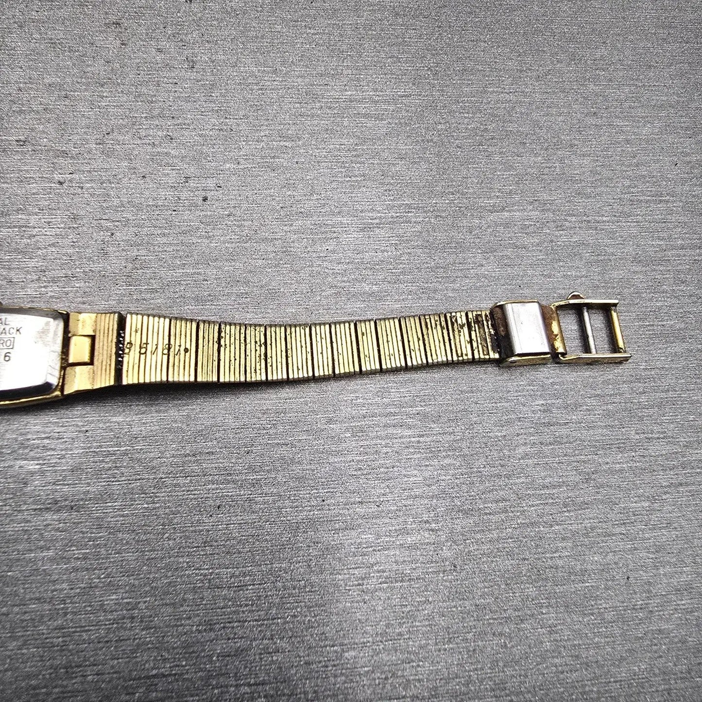 Seiko Watch Women 12mm Gold Dial Gold Tone Rectangle 2E20-5129 New Battery VTG12