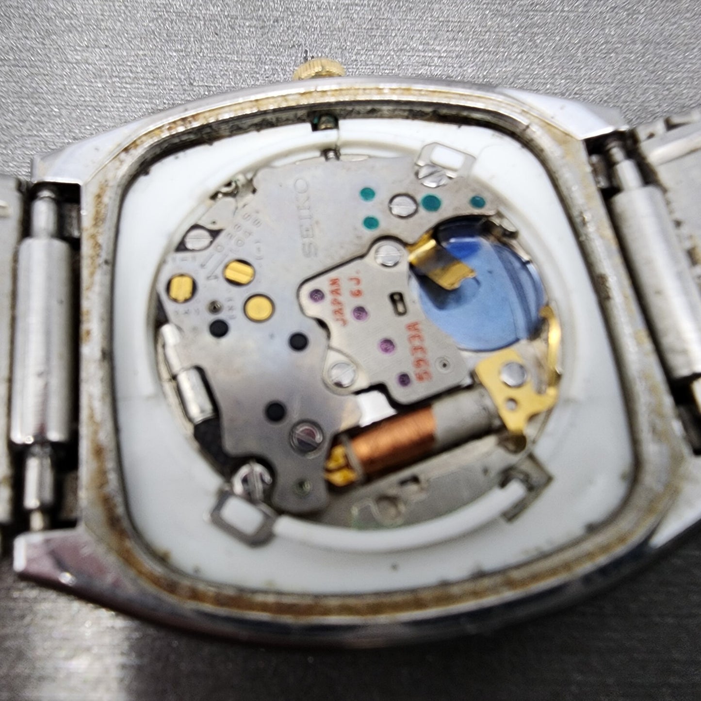 Seiko Watch Men 32mm Champagne Dial Two Tone Daydate 5933-5040 PARTS
