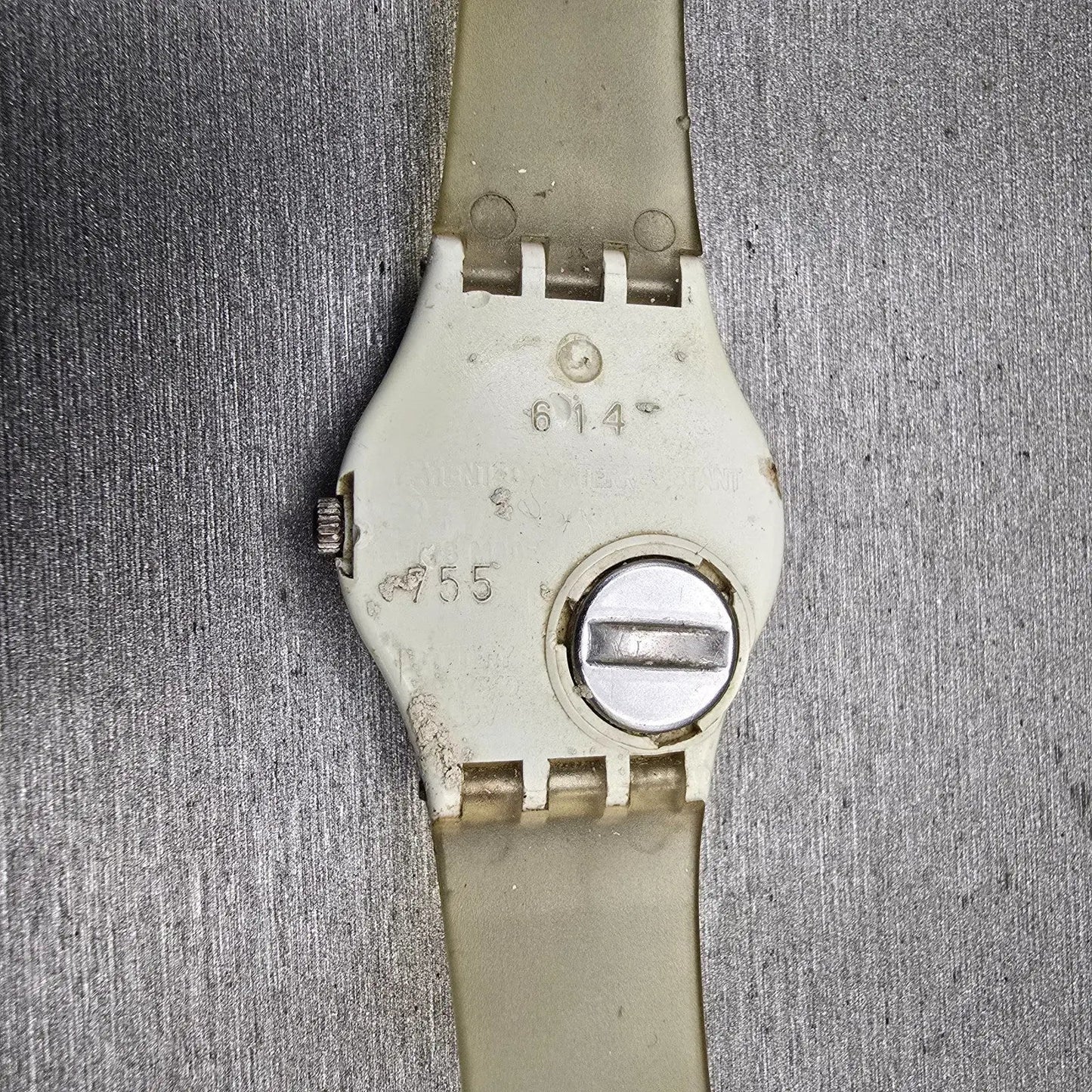 Swatch VASILY Watch Women 25mm White Dial White Tone Round LW111 New Battery VTG10