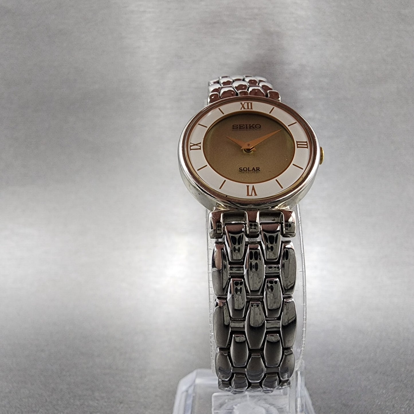 Seiko Solar Watch Women 23mm Champagne Dial Silver Tone V110-0a40 Runs