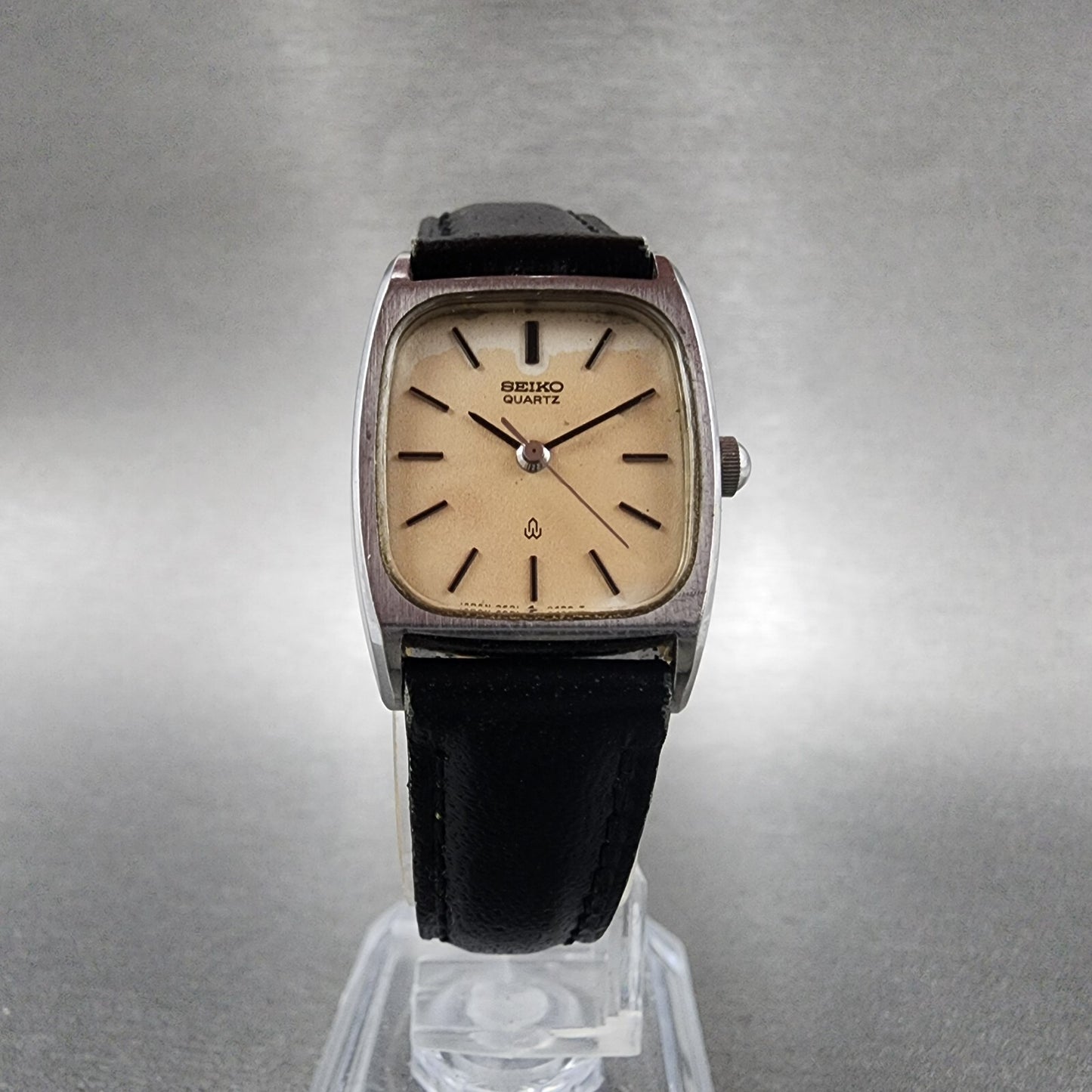 Seiko Watch Women 21mm White Dial Silver Tone Rectangle 2621-5220 New Battery