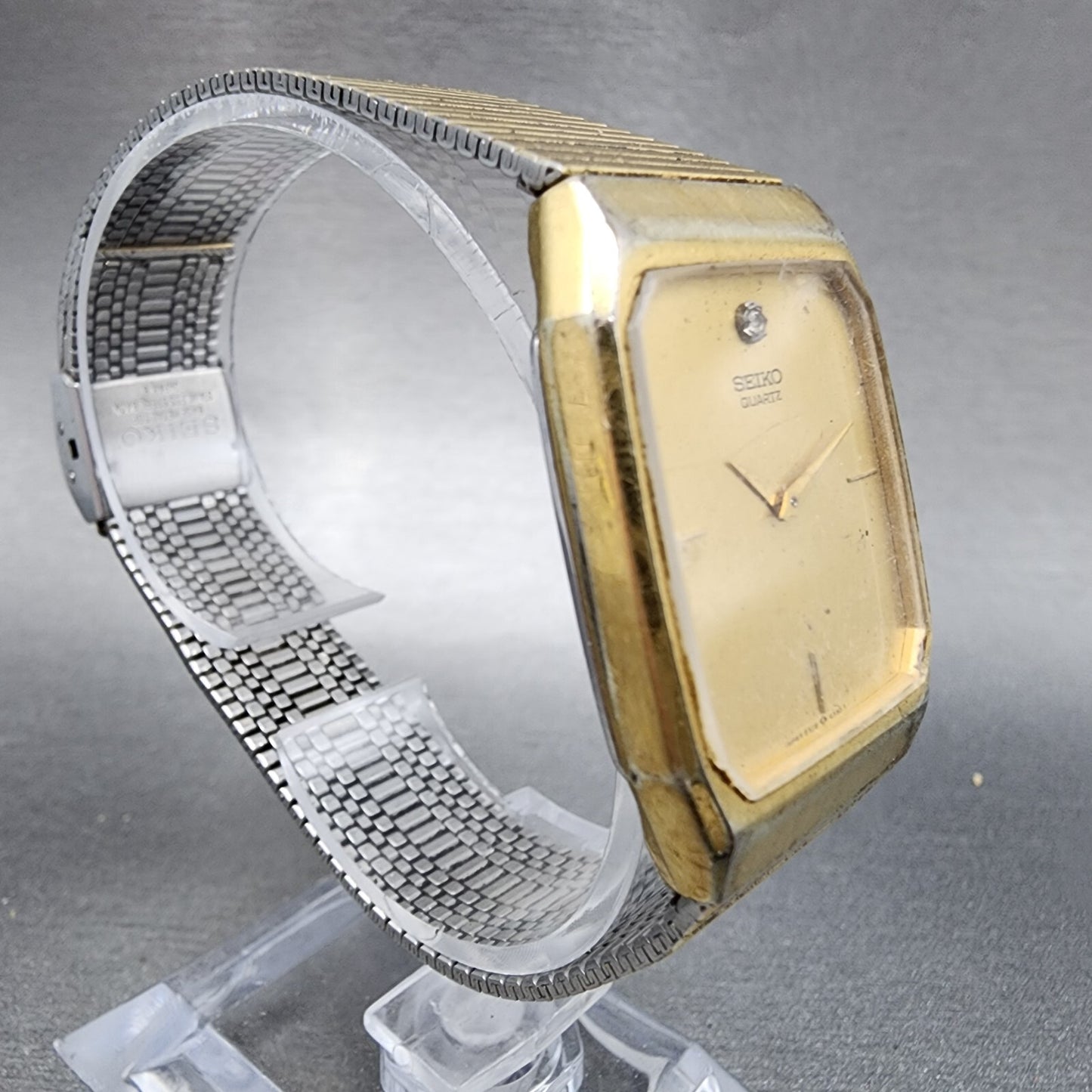 Seiko Watch Men 26mm Gold Dial Gold Tone Rectangle 6530-5089 New Battery