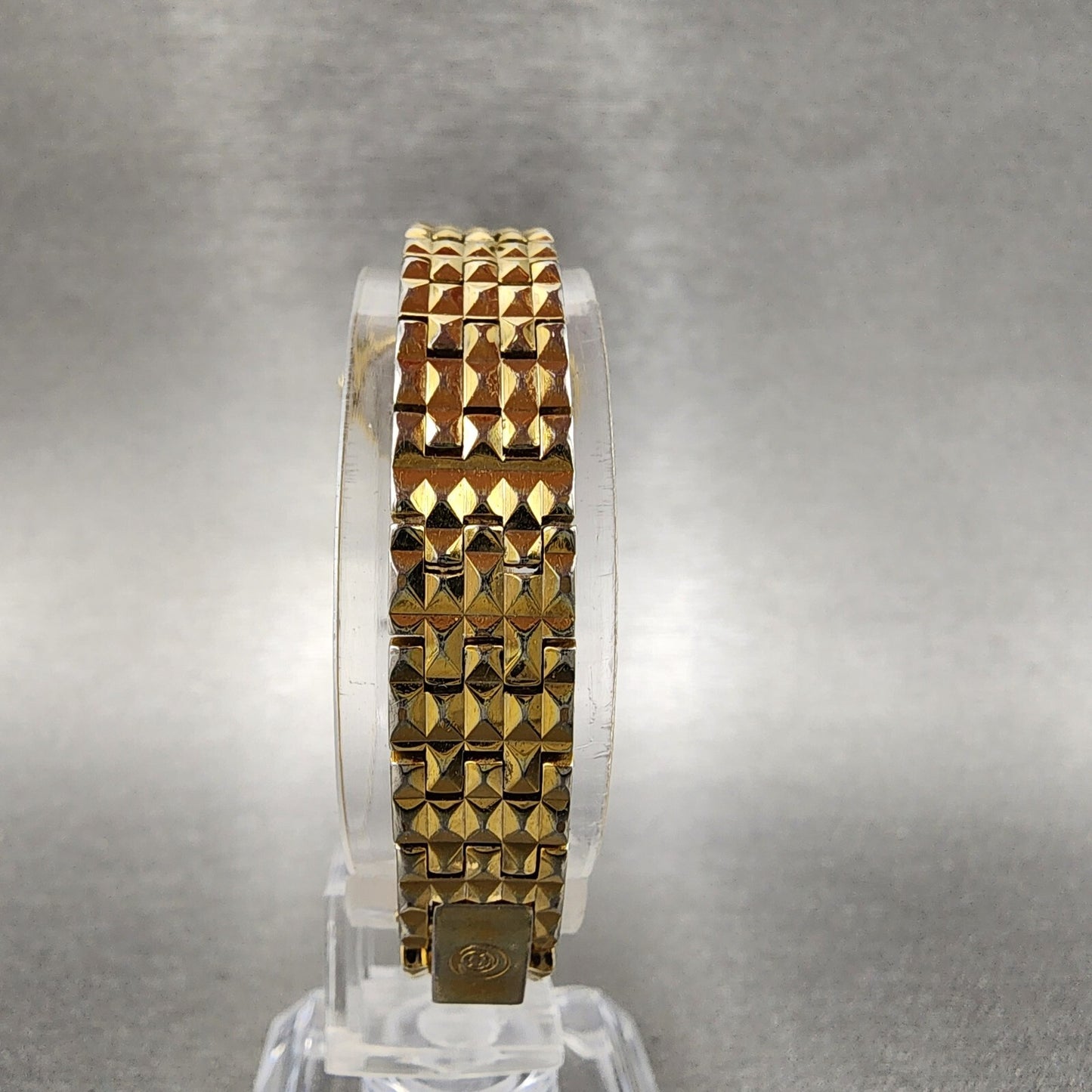 Cyma Watch Women 21mm MOP Dial Gold Tone Crystal bezel Round New Battery