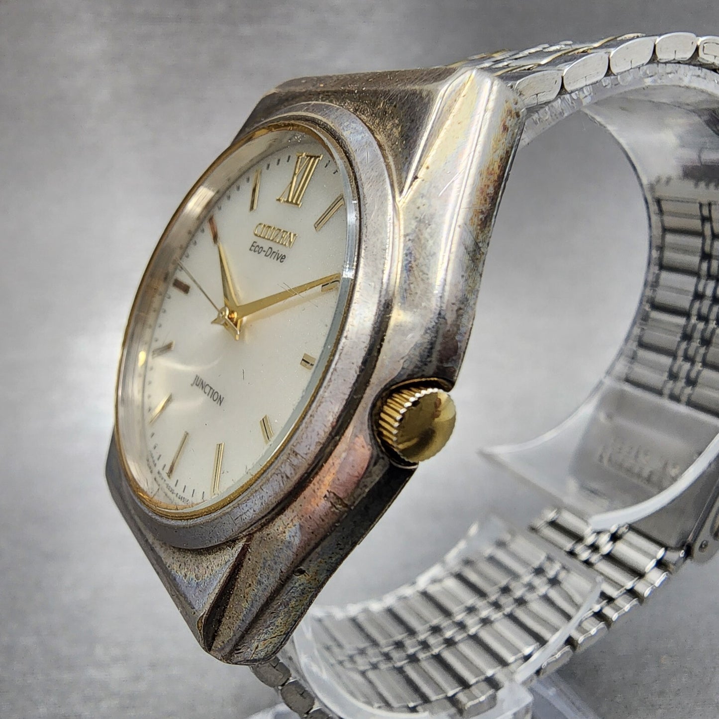Citizen Eco-Drive Junction Watch Men 35mm Silver Dial Two Tone Round E030 Runs A