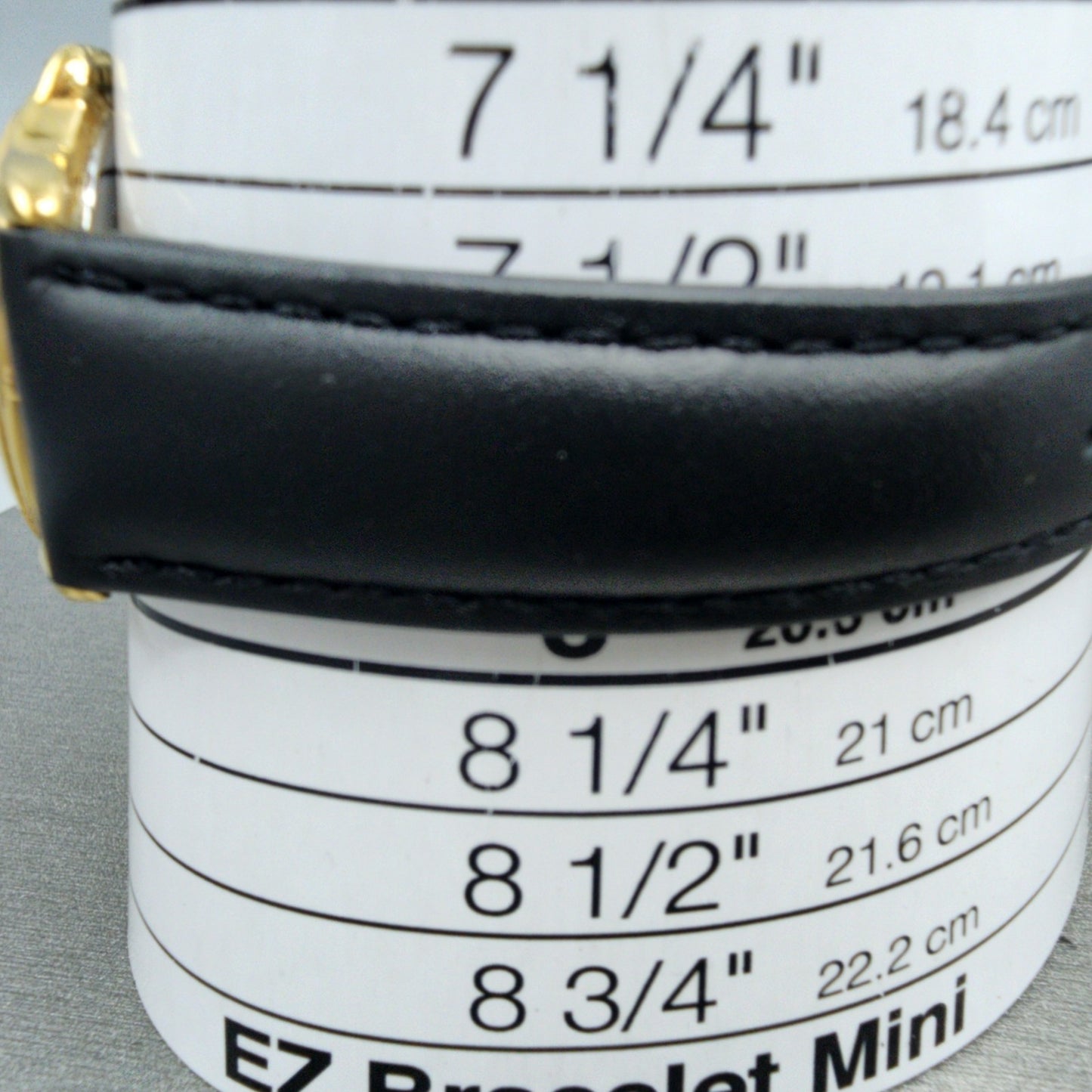Tourneau Watch Women 30mm Gold Dial Gold Tone Round Pegasus New Battery10