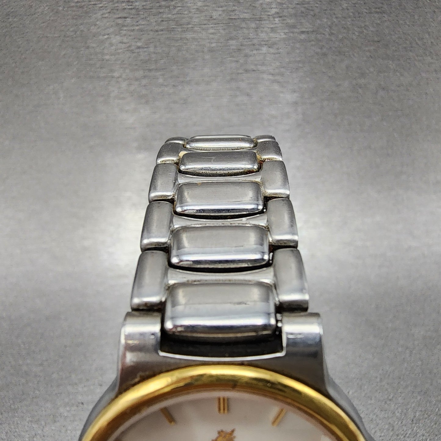 Citizen Avalon Watch Men 31mm White Dial Two Tone Date 4710-470192 New Battery