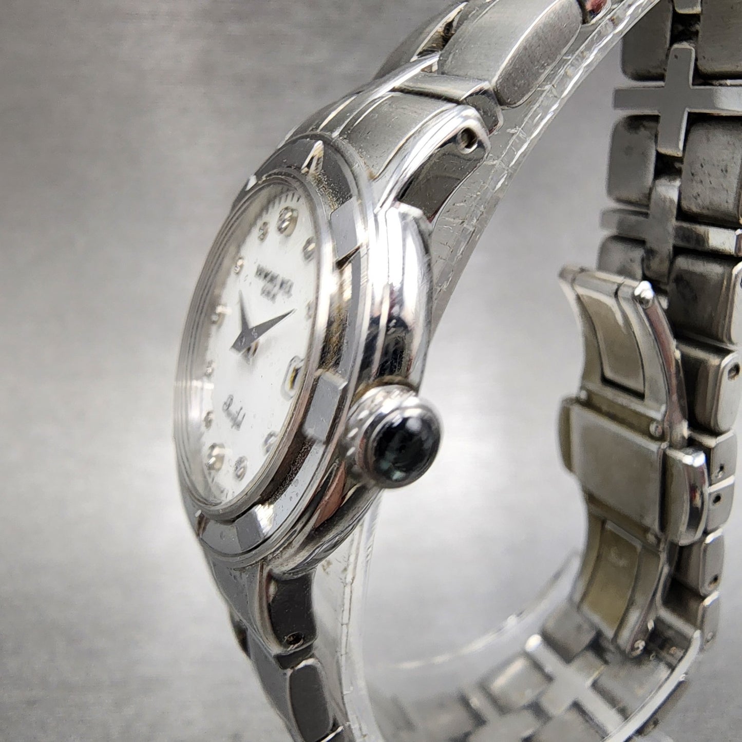 Raymond Weil Parisfal Watch Women 27mm MOP Dial Silver Tone Date 9441 New Batt