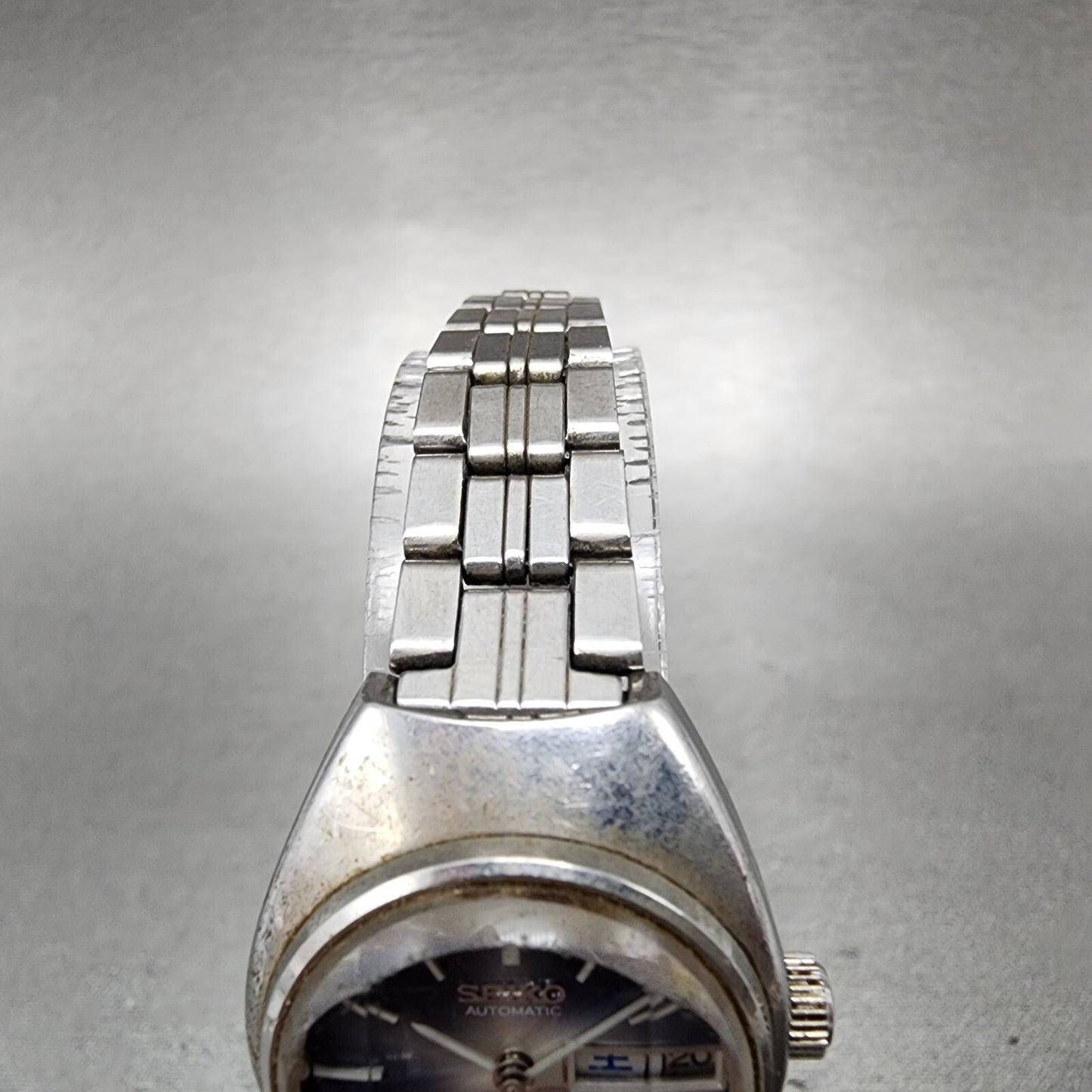 Seiko Automatic Watch Women 24mm Blue Dial Silver Tone Daydate 2706-0200 Runs