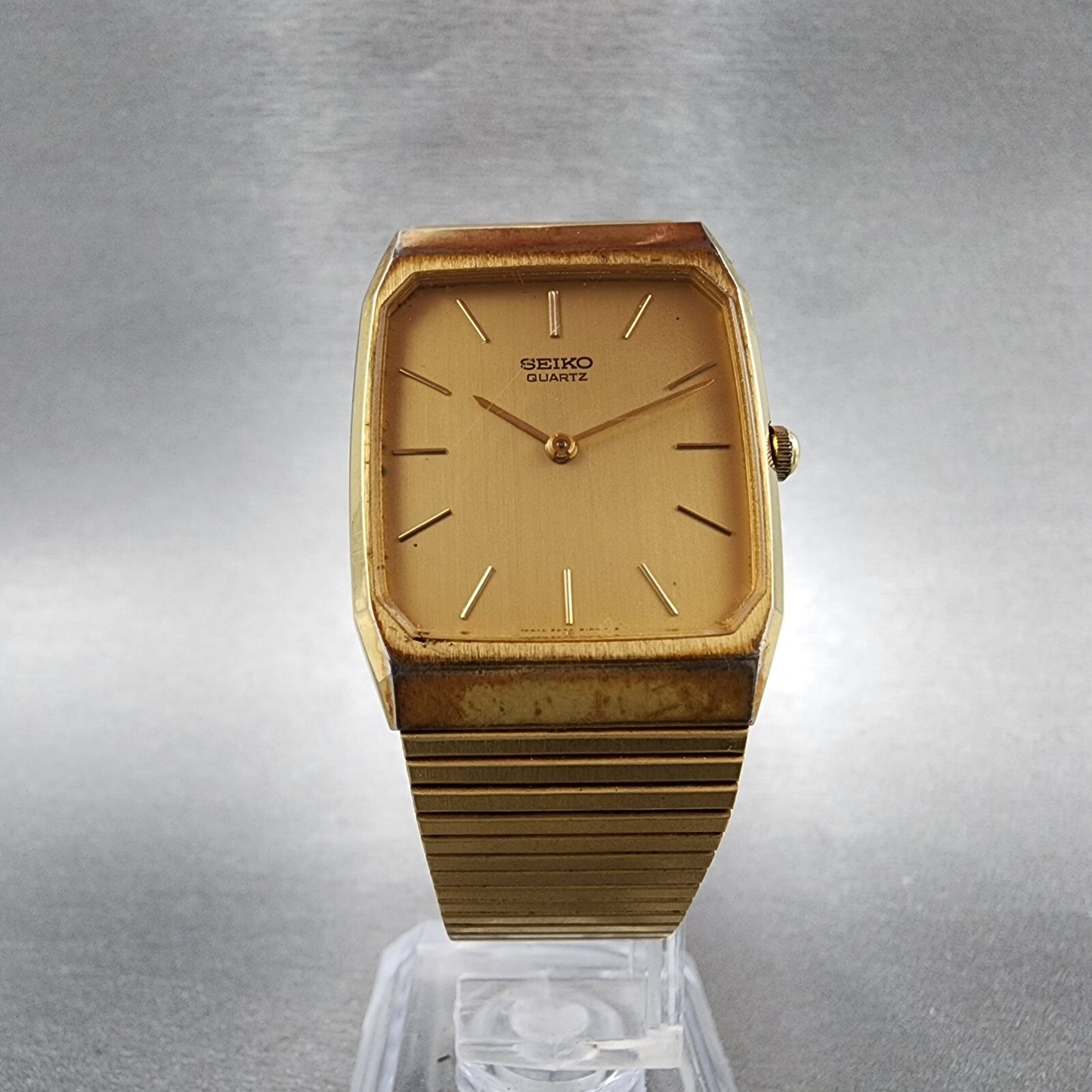 Seiko Tank Watch Men 26mm Gold dial Gold Tone Rectangle 6530-5080 New Battery