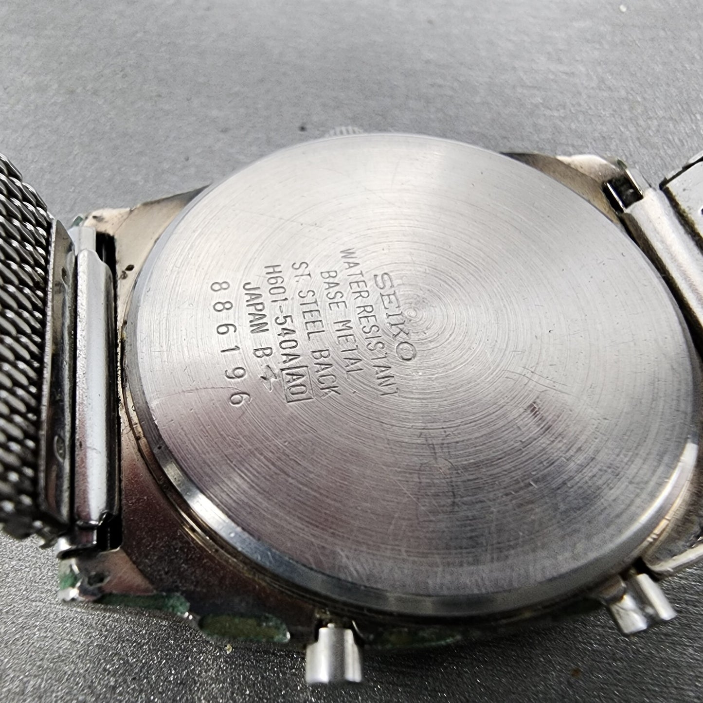Seiko Analog Digital Watch Men 32mm Black Dial Silver Tone H601-540A PARTS