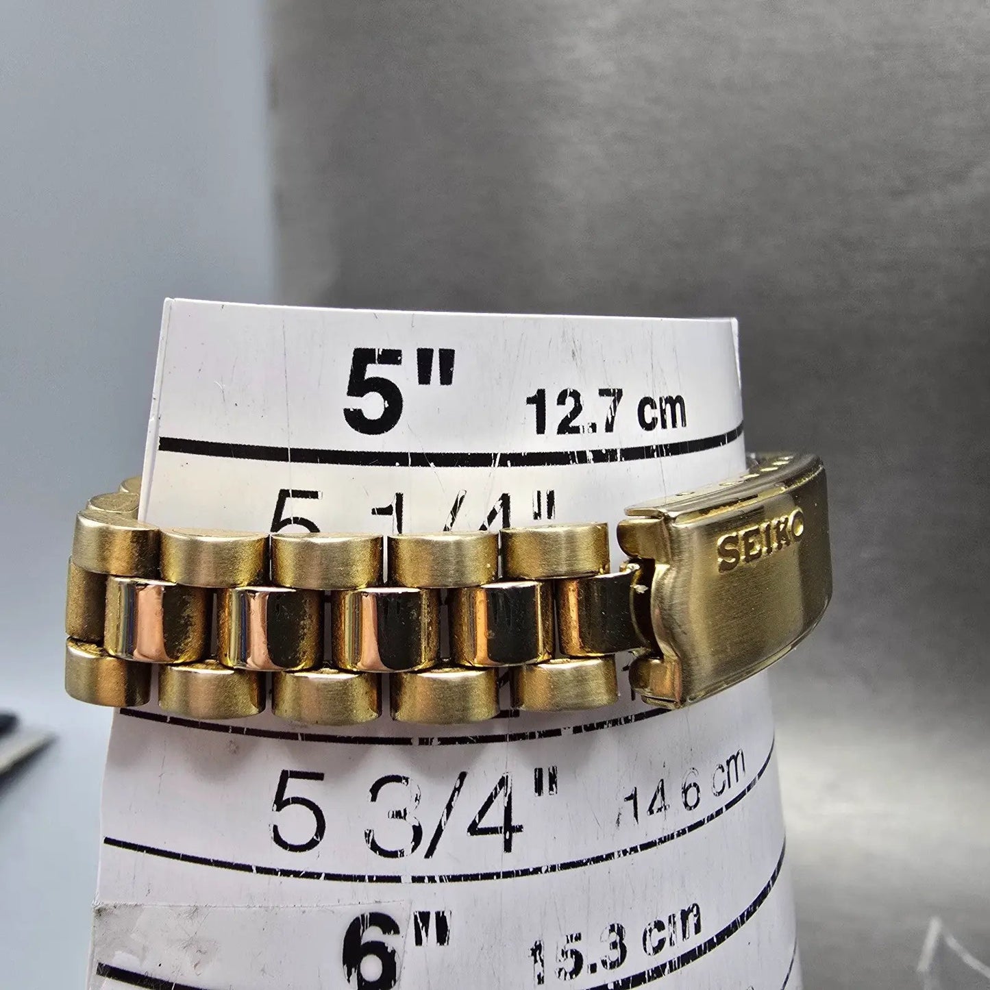 Seiko 5 Automatic Watch Women 25mm Black Dial Gold Tone Daydate 4206-0510 Runs10