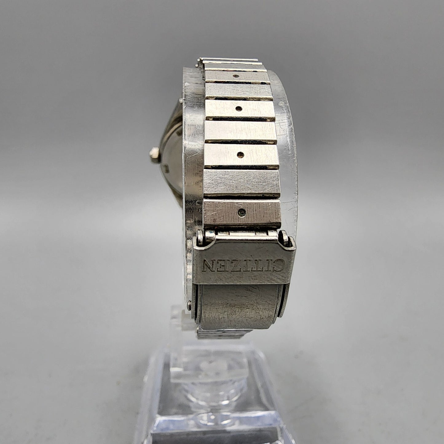 Citizen Watch Women 26mm Gray Dial Silver Tone Daydate Round 2000-943279 NewBat