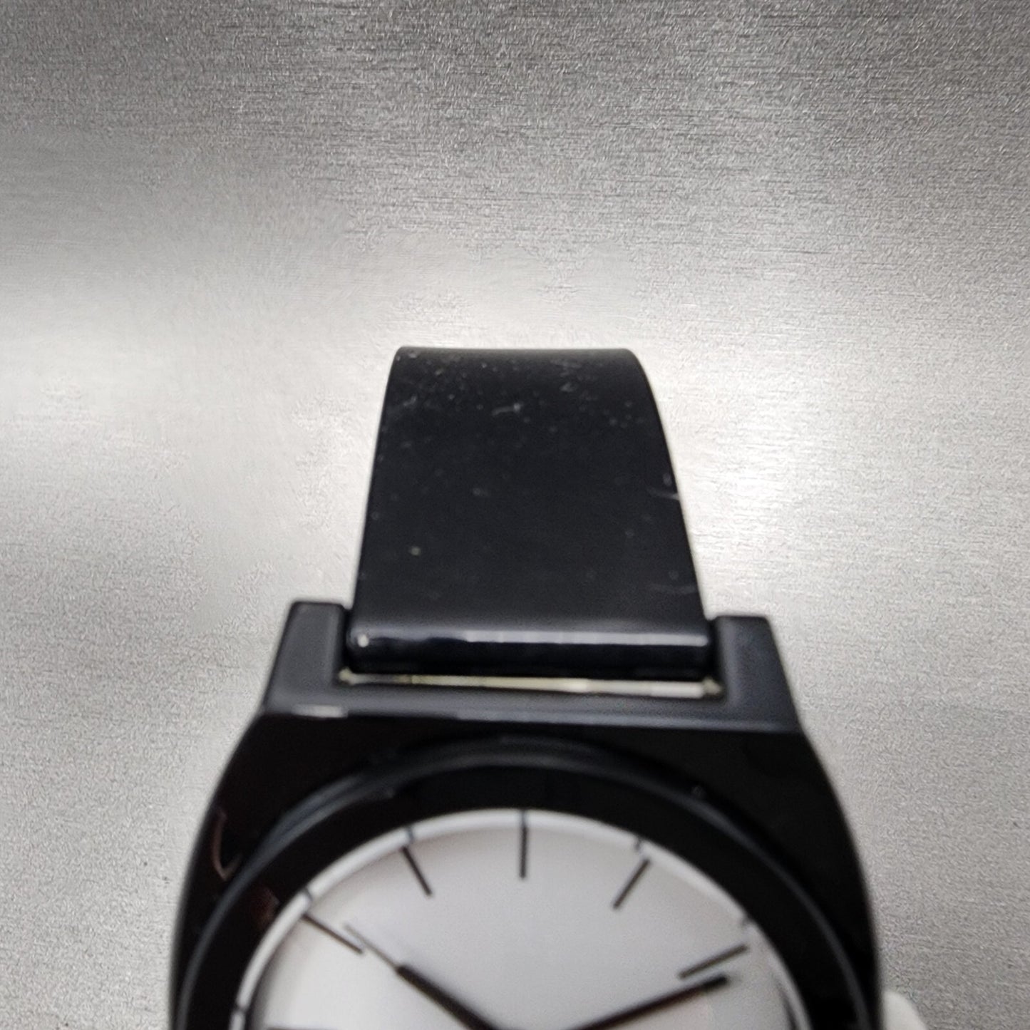 Nixon Time Teller P Watch Men 39mm White Dial Black & White Tone New Battery