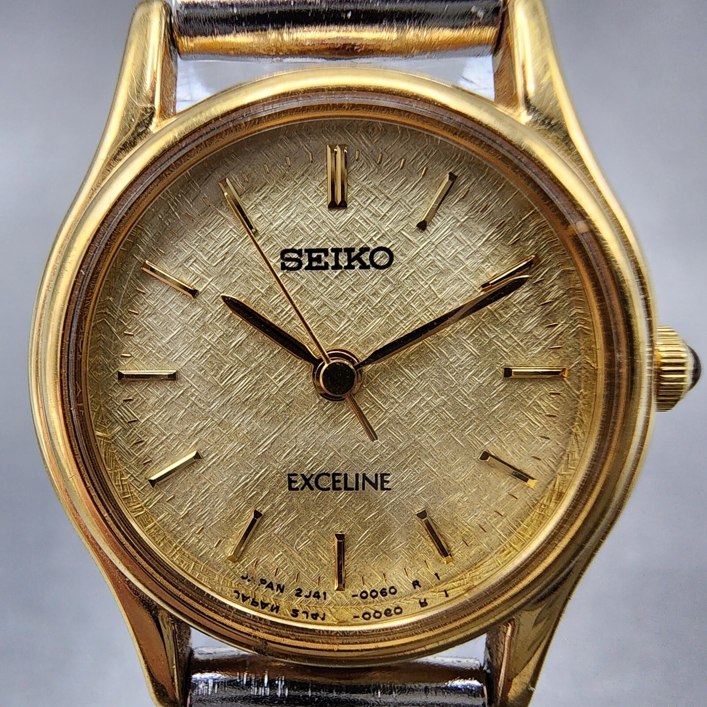 Seiko Exceline Watch Women 21mm Champagne Dial Two Tone 2j41-0040 New Battery