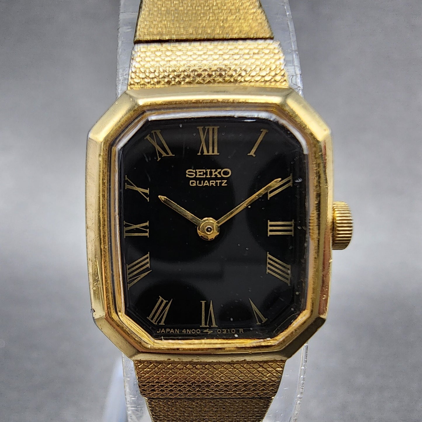 Seiko Watch Women 17mm Black Dial Gold Tone Octagon 4N00-5139 New Battery B123