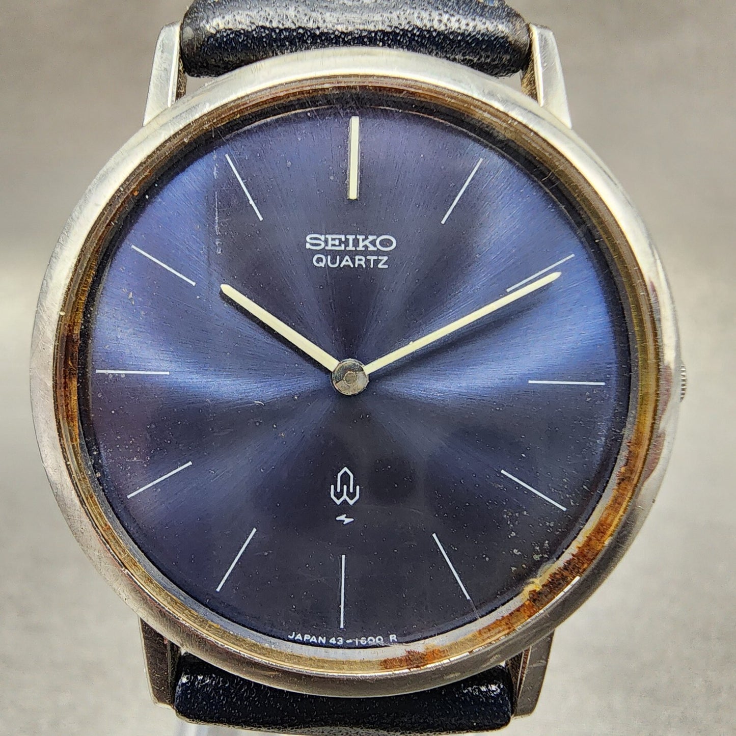 VTG Seiko Watch Men 32mm Blue Dial Steel Blue Leather Round 43-0240 New Battery