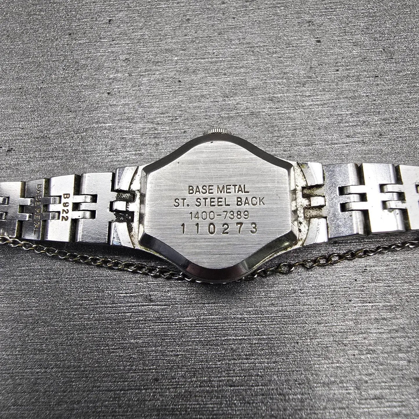 Seiko Watch Women 18mm Silver Dial Silver Tone Oval 1400-7389 Manual Wind Works10