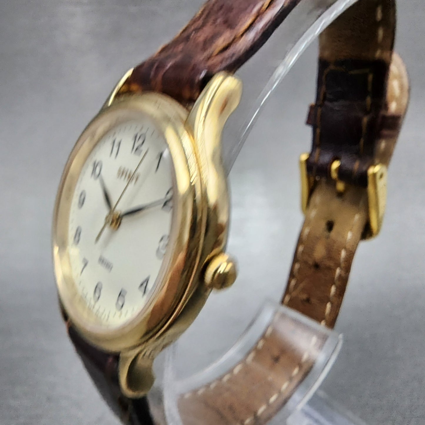 Seiko Spirit Watch Women 27mm White Dial Gold Tone 5e31-6c8a New Battery