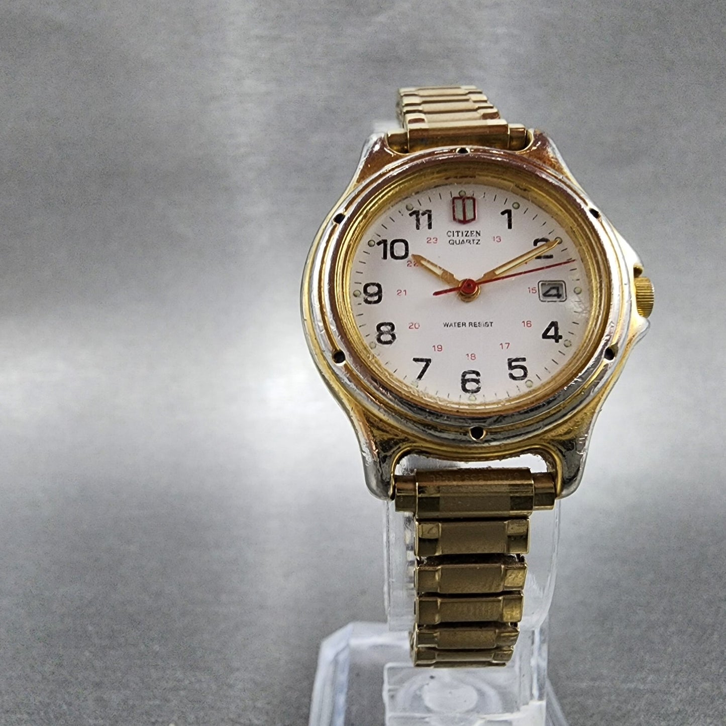 Citizen Watch Women White 27mm Dial Gold Tone Date Round 6010-S37668 New Battery