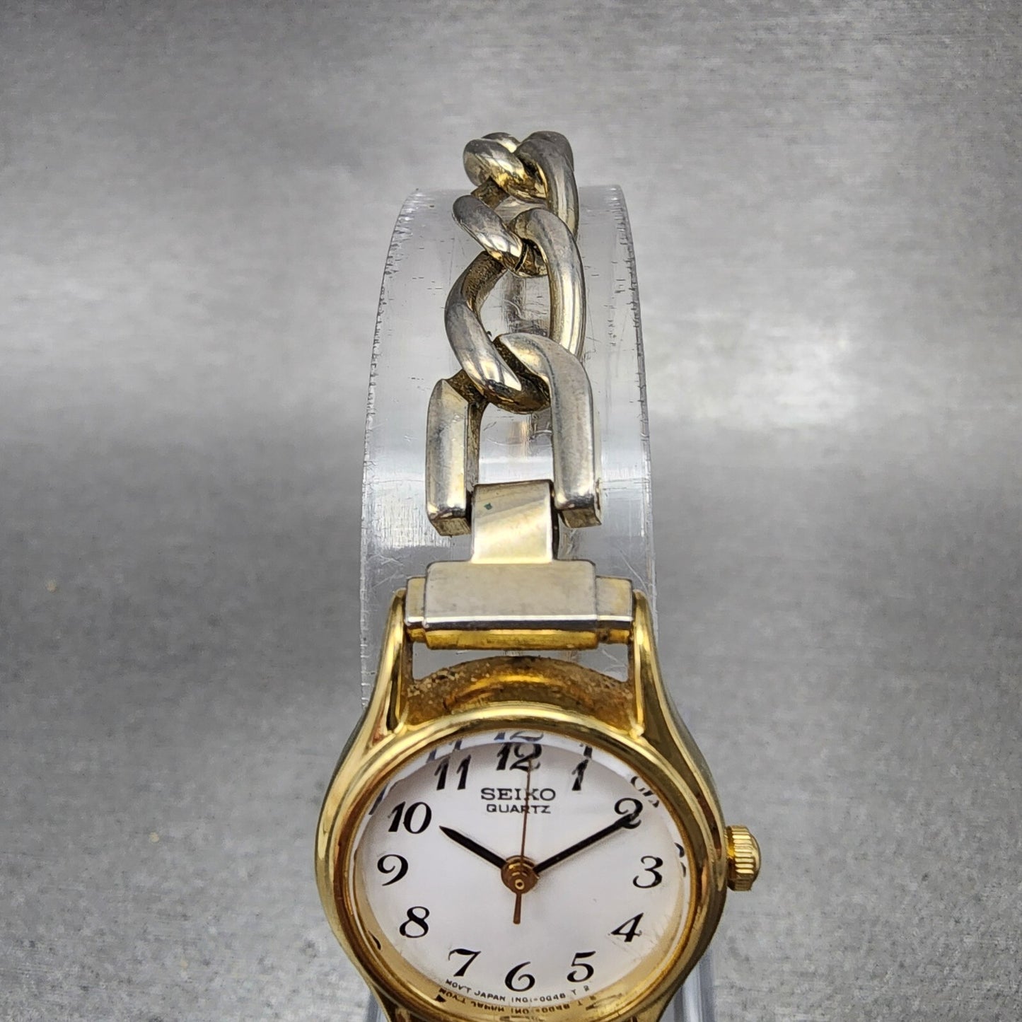 Seiko Watch Women 20mm White Dial Gold Tone Round 1N01-0E19 New Battery VTG