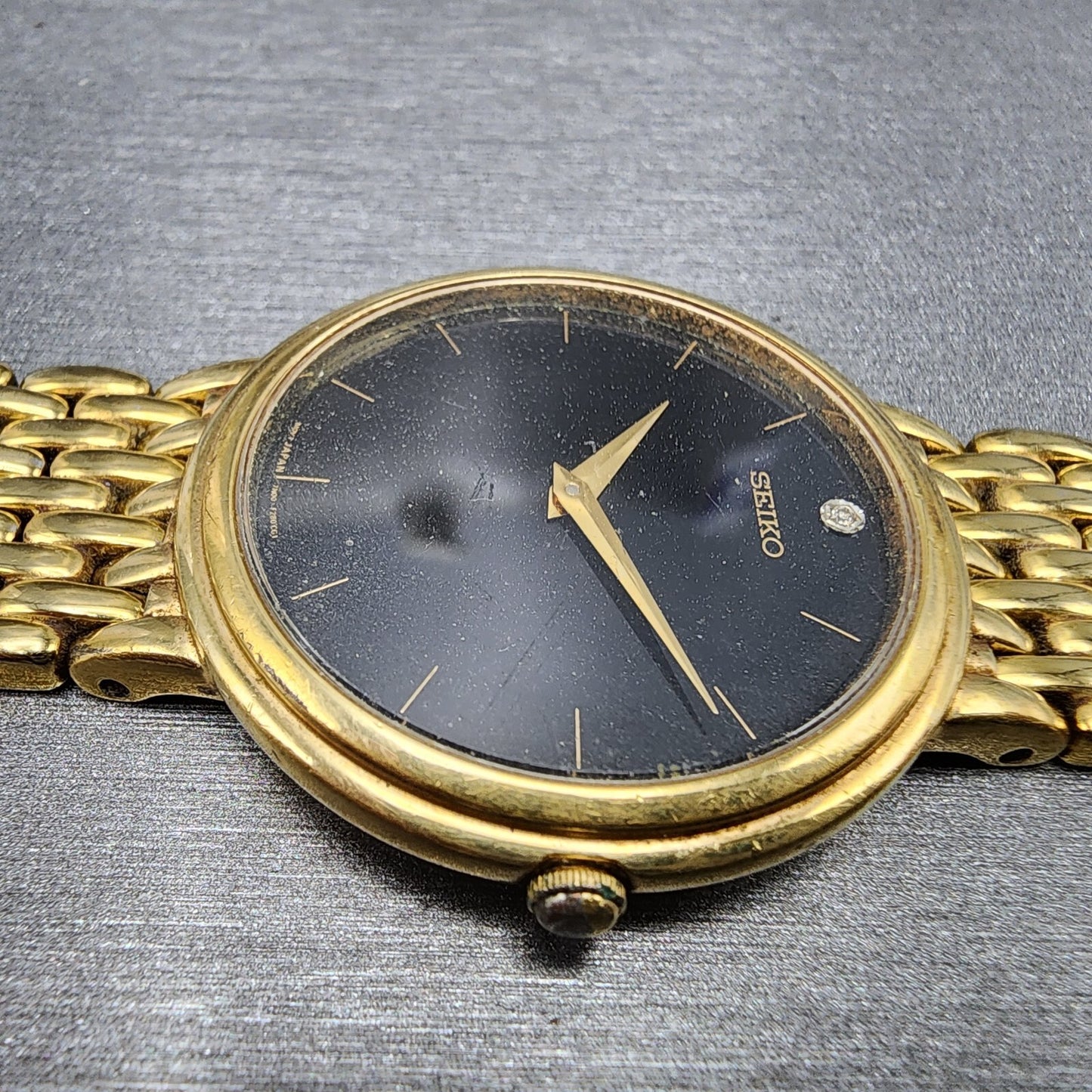 Seiko Watch Men 35mm Black Dial Gold Tone Round 7N00-F169 PARTS