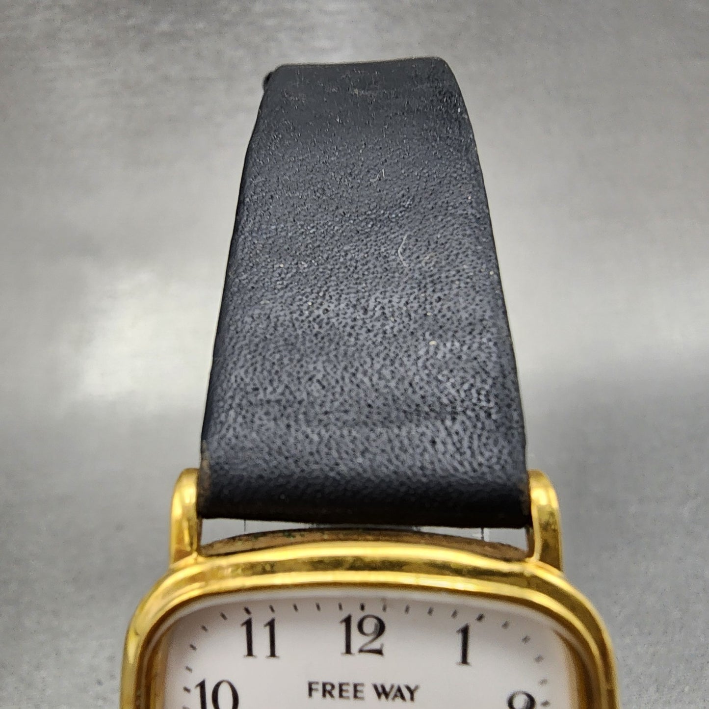 Citizen Free Way Tank Watch Men 28mm White Dial Gold Tone 1l30-I816 New Battery