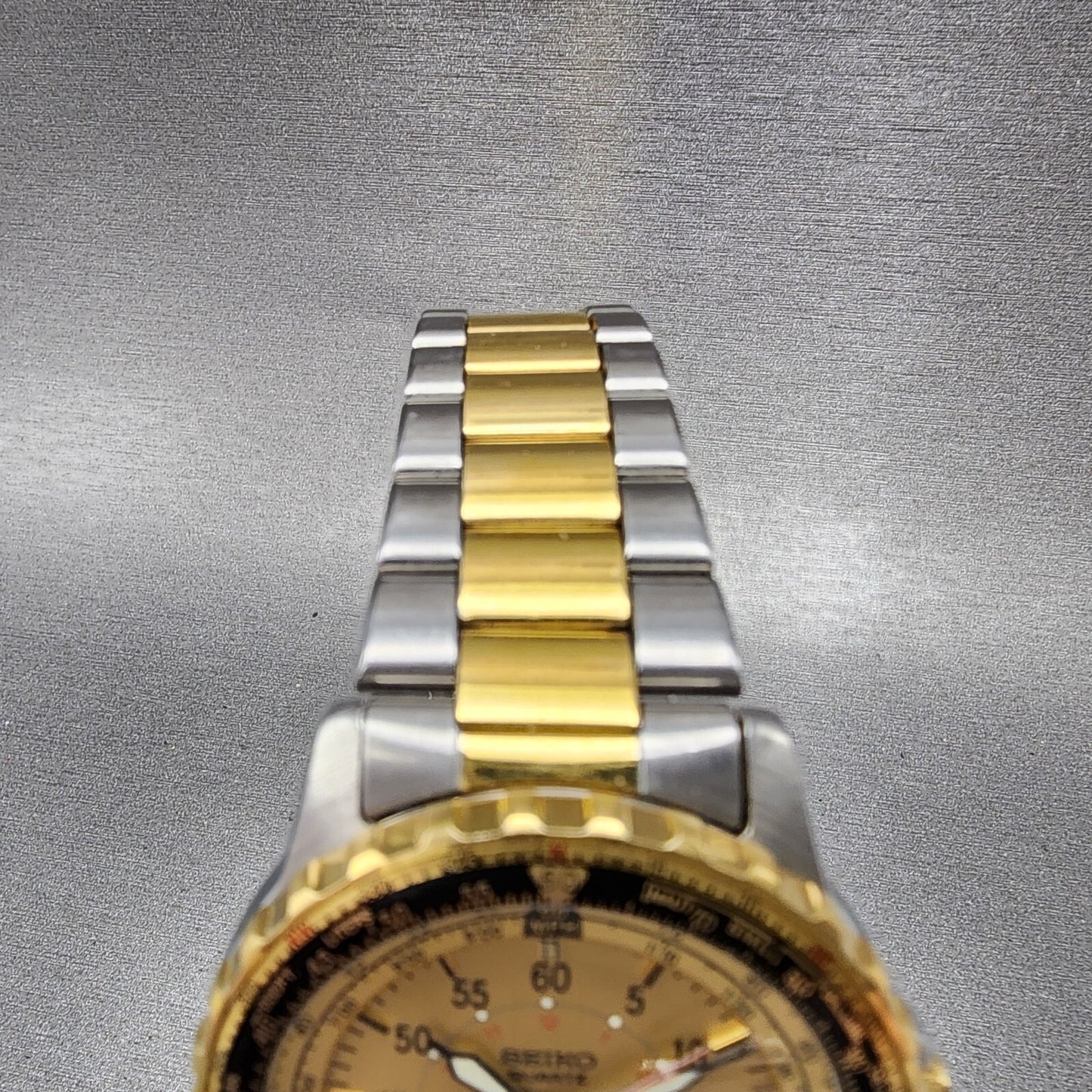 Seiko SQ Sports 150 Watch Men 41mm Gold Dial Two Tone Daydate Round New Battery