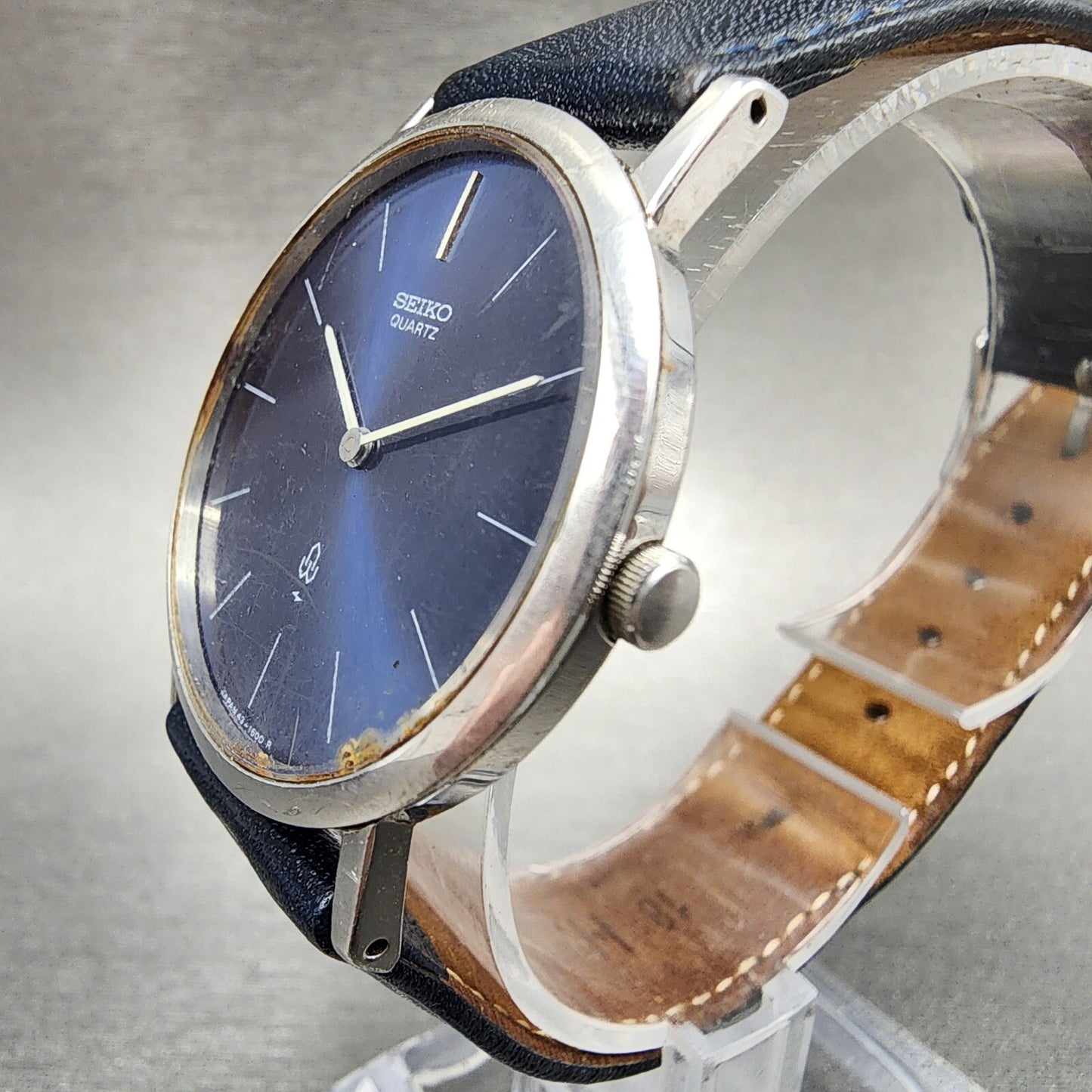 VTG Seiko Watch Men 32mm Blue Dial Steel Blue Leather Round 43-0240 New Battery