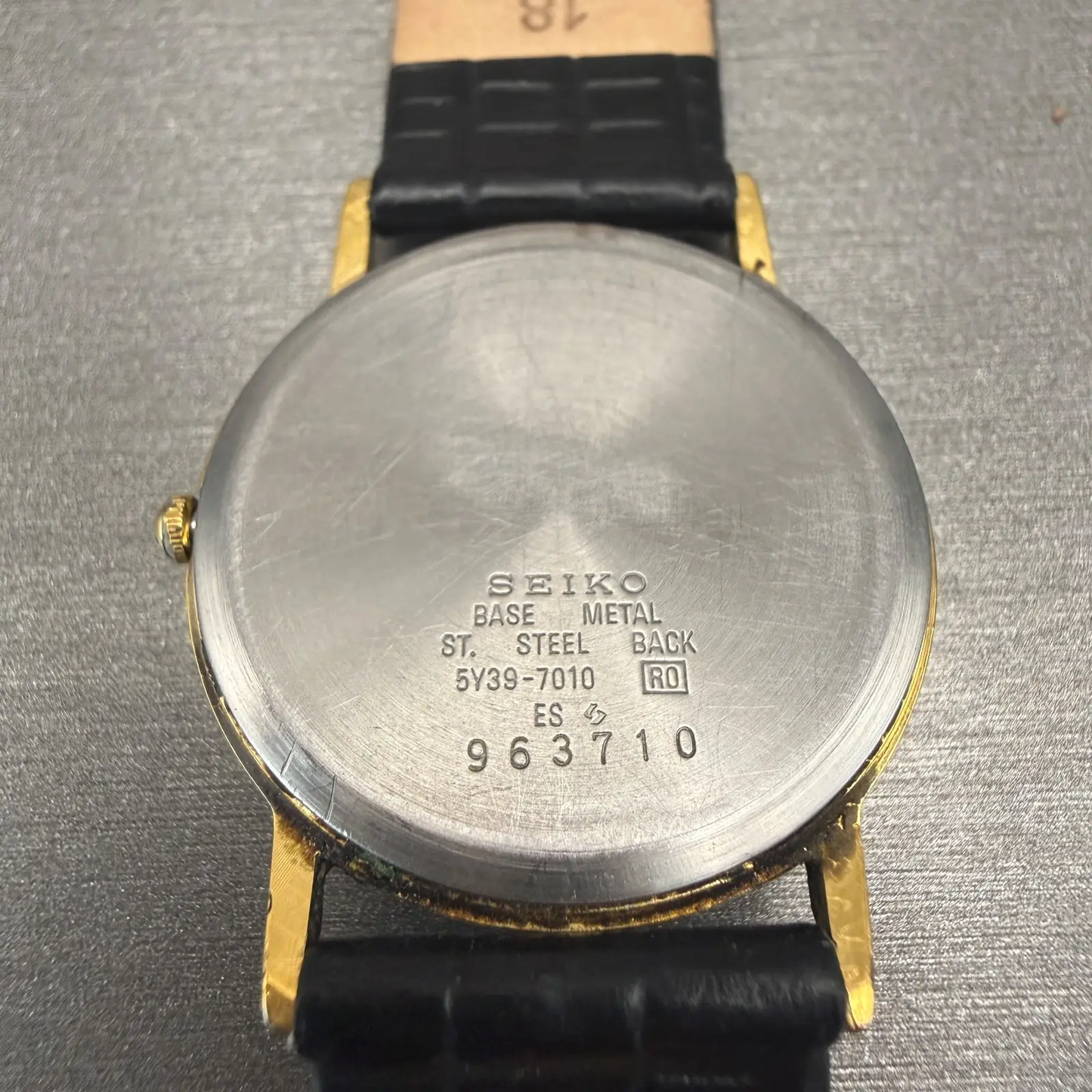 Seiko Watch Men 31mm White Dial Gold Tone Date 5Y39-7010 Vintage New Battery10