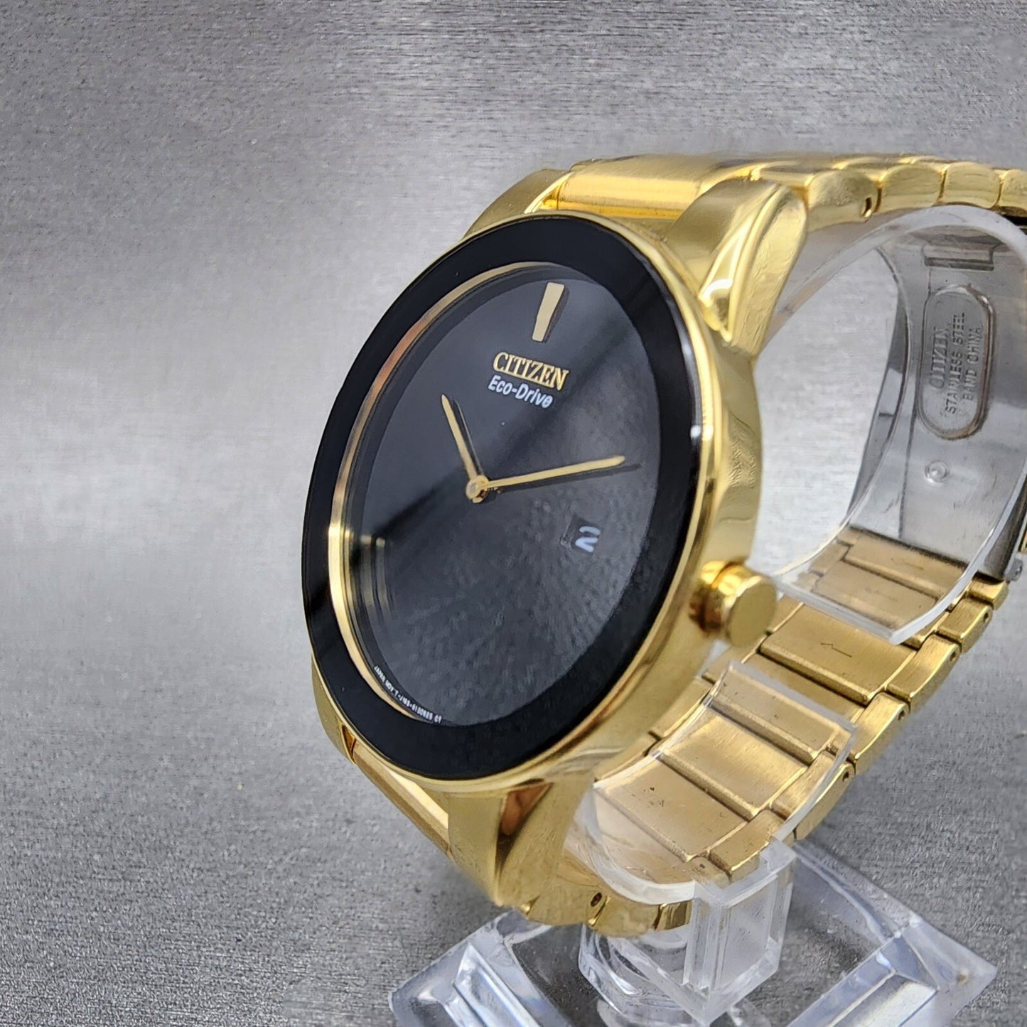 Citizen Axiom Eco-Drive Watch Men 40mm Black Dial Gold Tone Date Round Runs