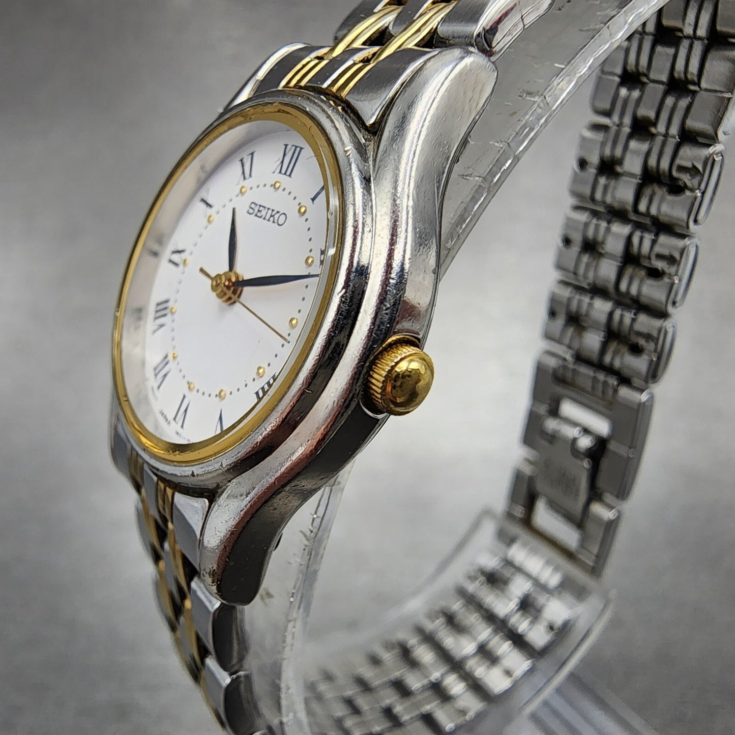 Seiko Watch Women 24mm White Dial Two Tone Round 1N01-0K10 New Battery VTG