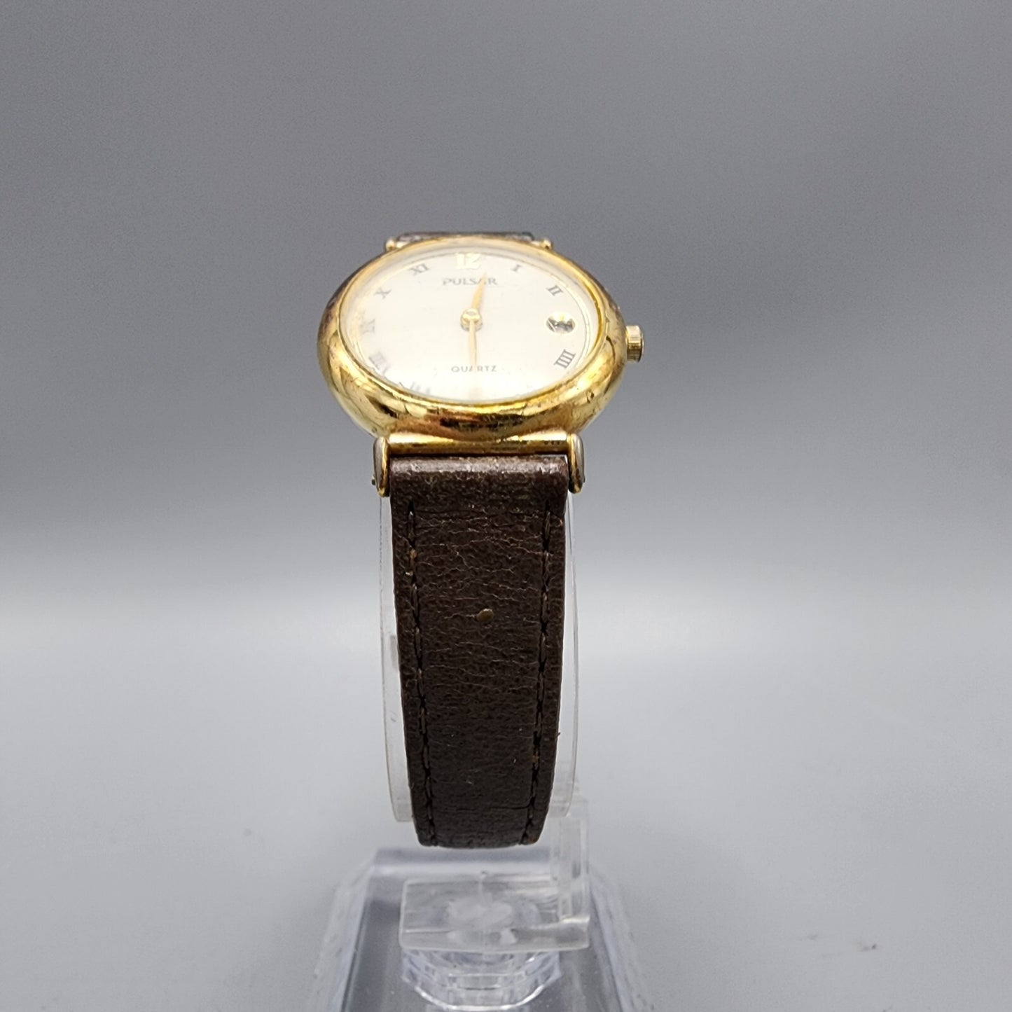 VTG Pulsar Watch Women Gold Tone Cream Dial Date 25mm Round V249-0030 New Batt