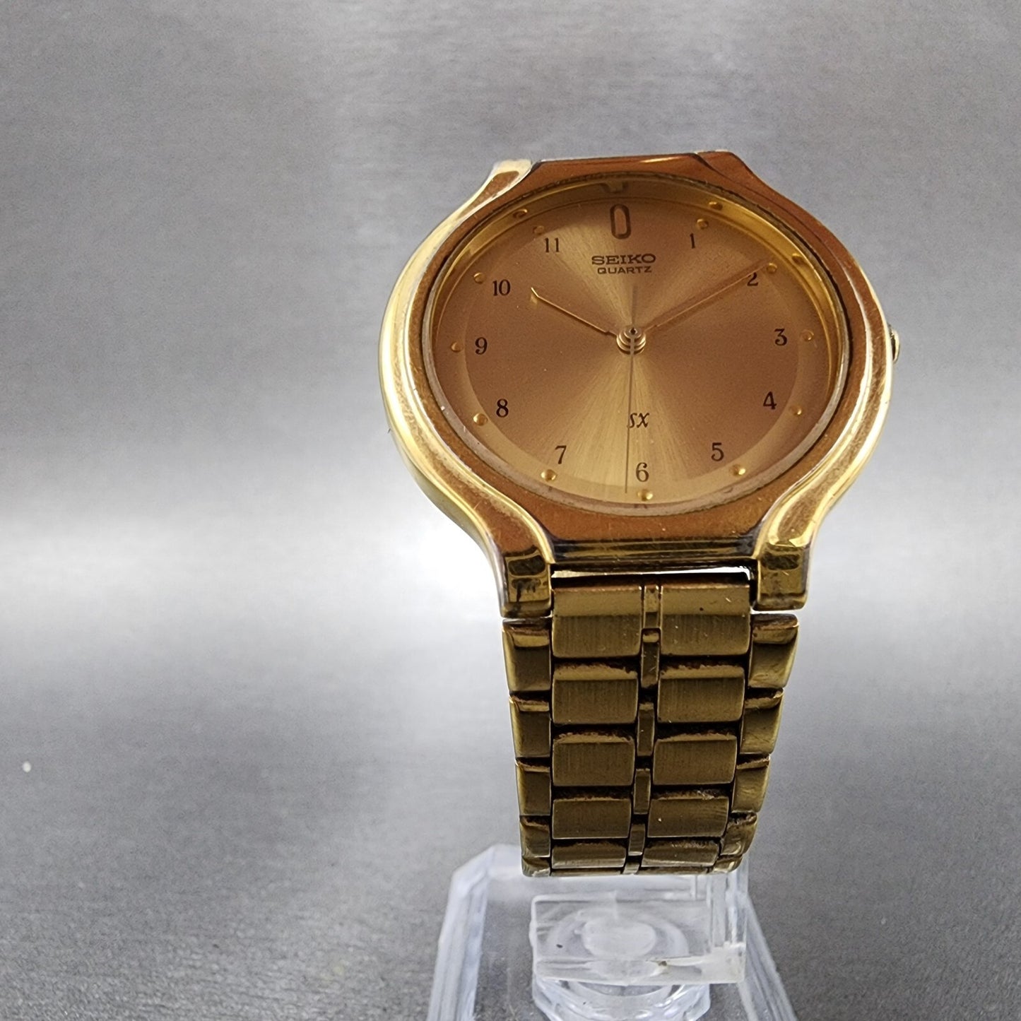 Seiko SX Watch Men 34mm Gold Dial Gold Tone Round V701-6J60 PARTS REPAIR