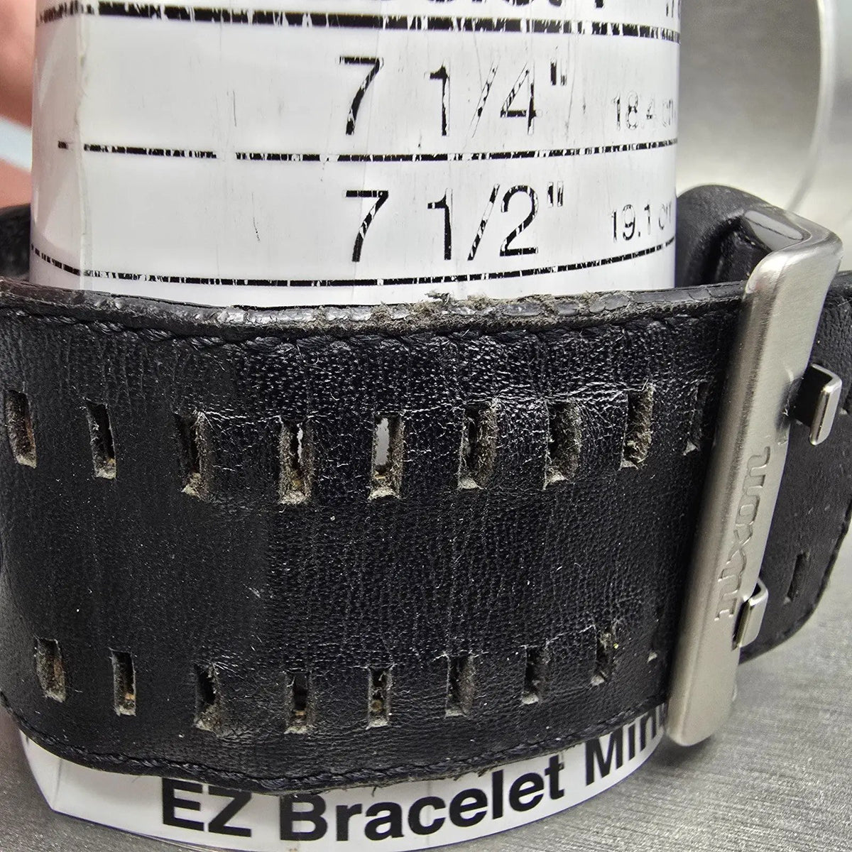 Nixon The GTO Watch Men 38mm White Dial Silver Tone Rectangle PARTS11