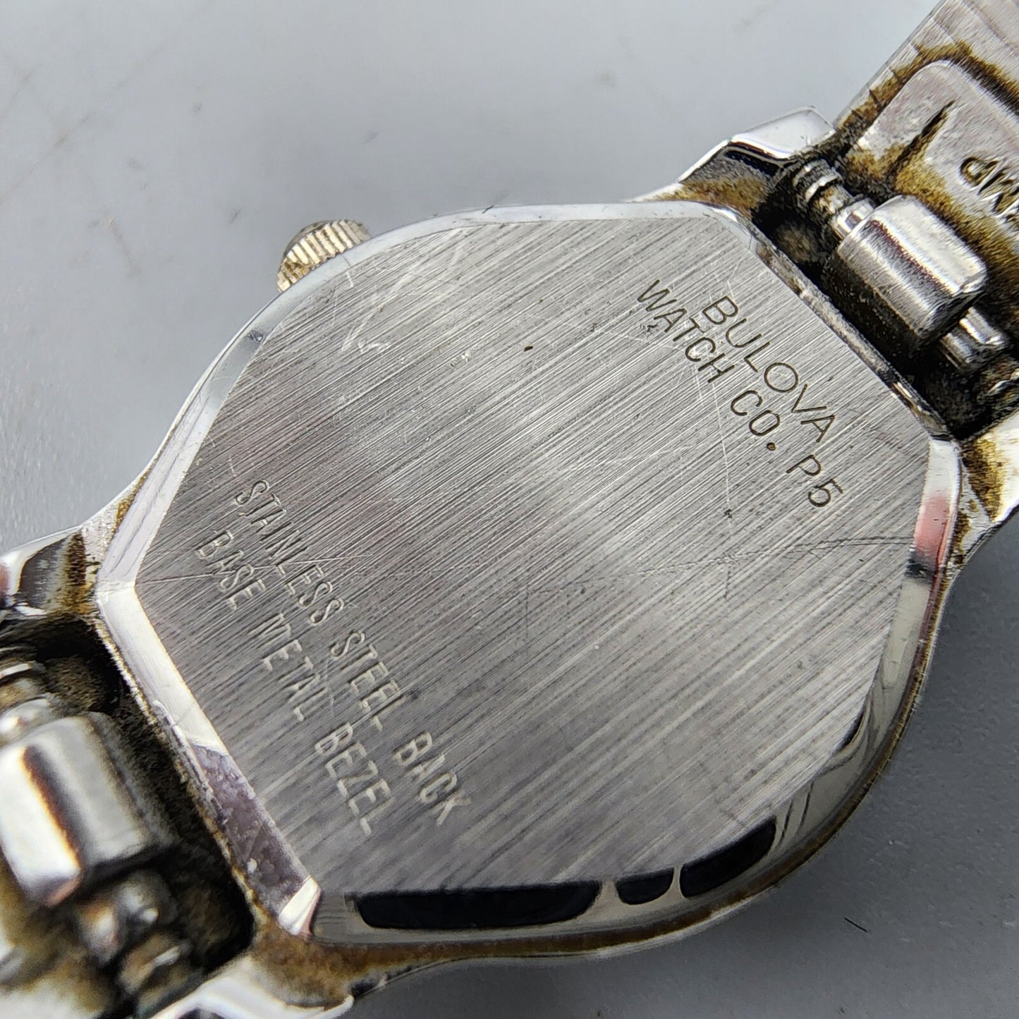 VTG Bulova Watch Women 18mm White Dial Silver Tone Round 91L06 New Battery