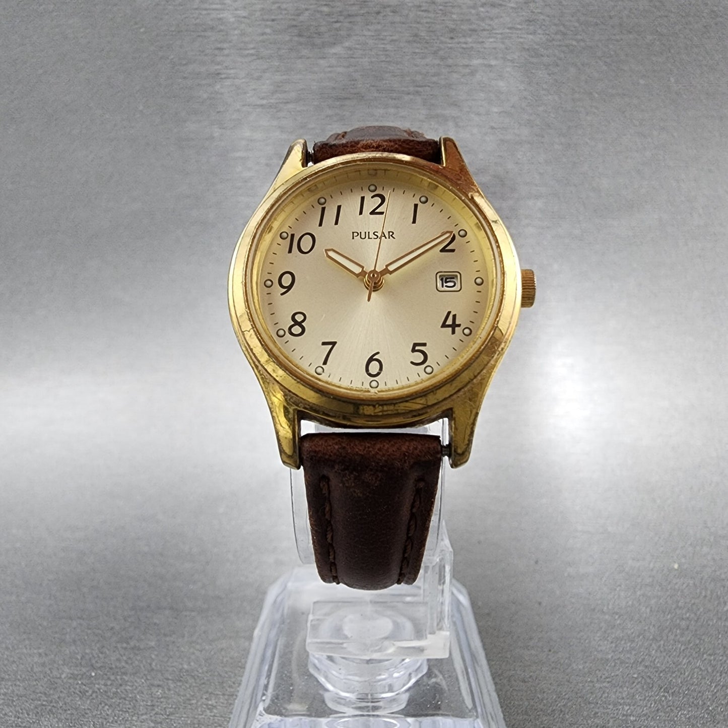 Pulsar Watch Women 27mm Champagne Dial Gold Tone Date Round V782-0320 New Batt