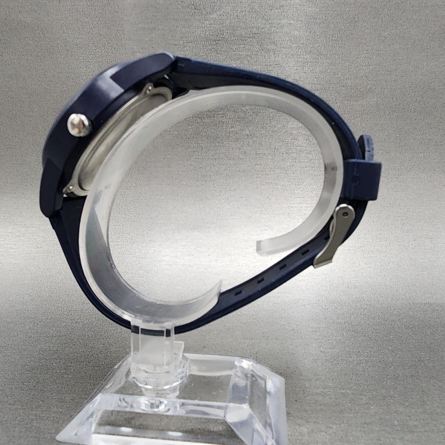 Citizen Q&Q Watch Men 40mm Blue Dial Blue Tone Round Resin Band New Battery