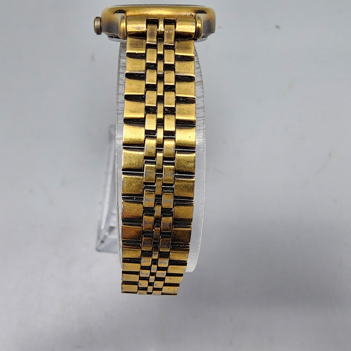 Seiko Avenue Watch Women Gold Tone Cream Dial Small Seconds 25mm New Battery