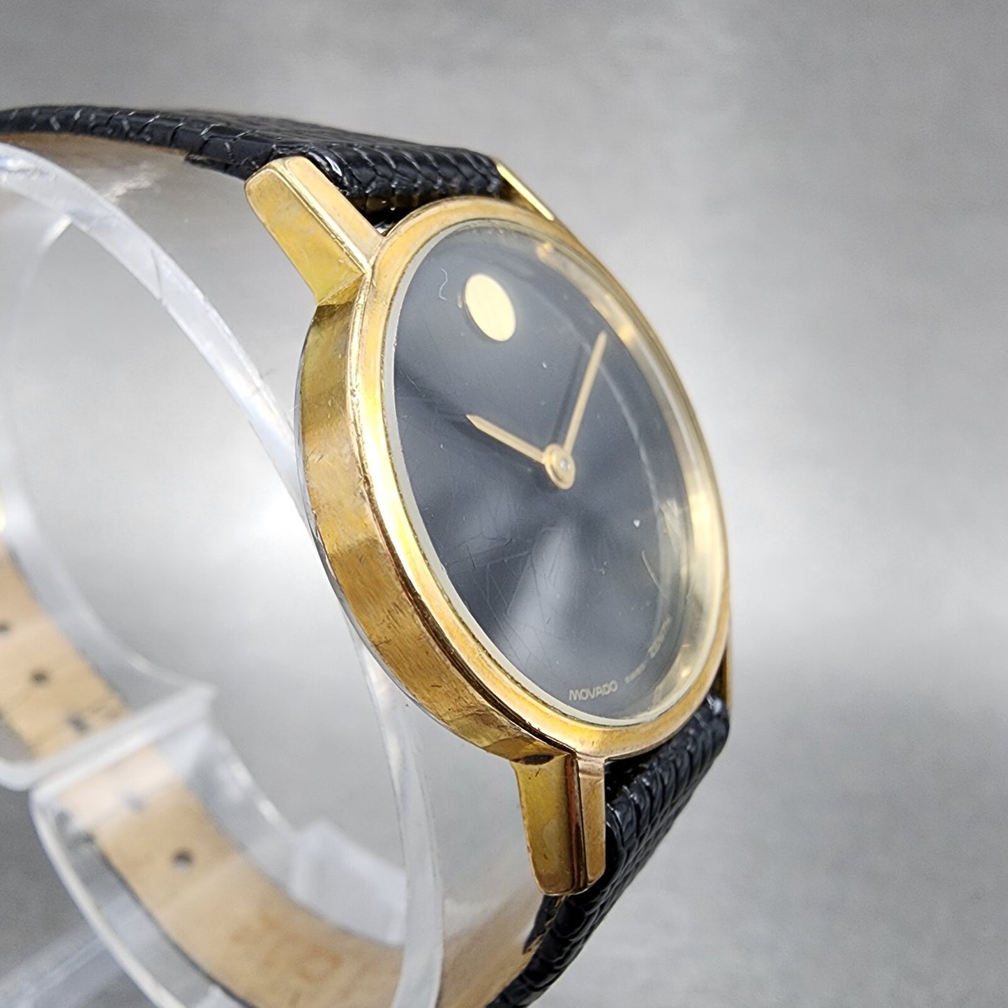 Zenith Movado Watch Women 25mm Black Dial Gold Plated Round Manual Wind Runs