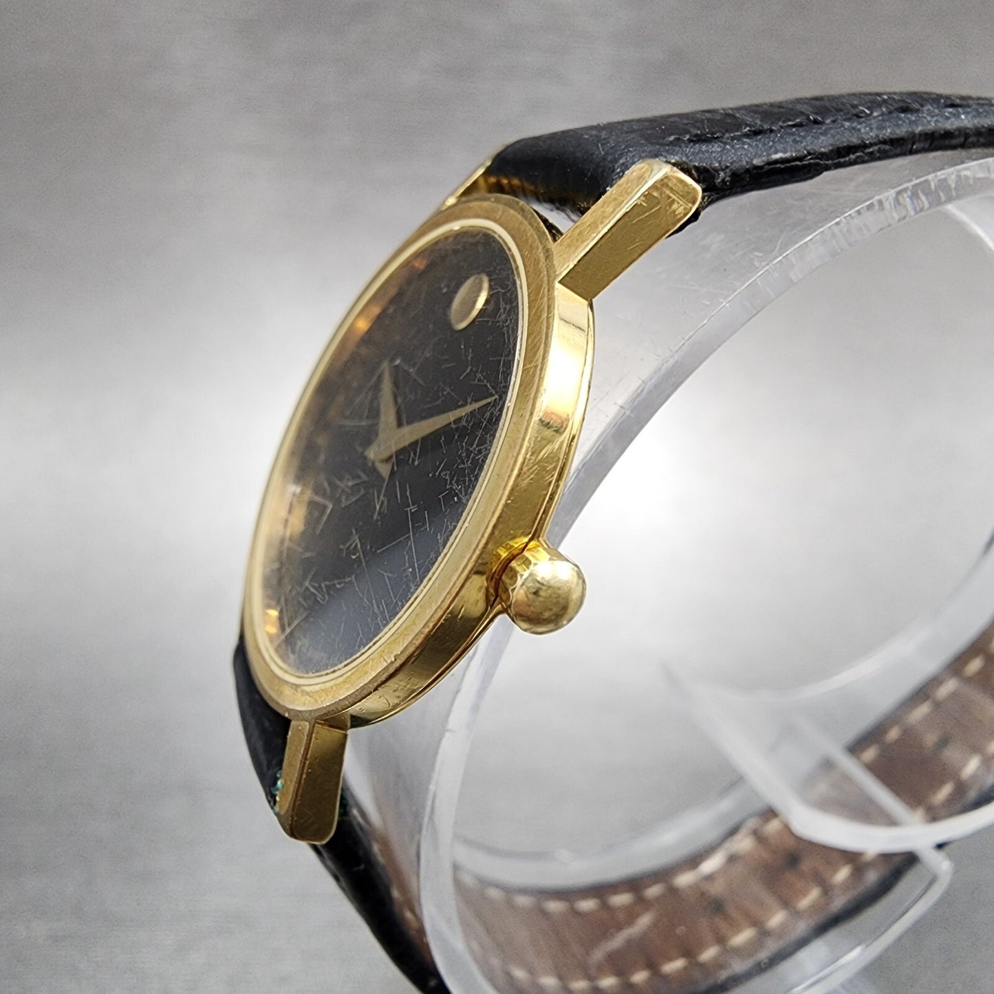 Movado Museum Watch Women 25mm Black Dial Gold Tone Round 87-25-832 New Battery