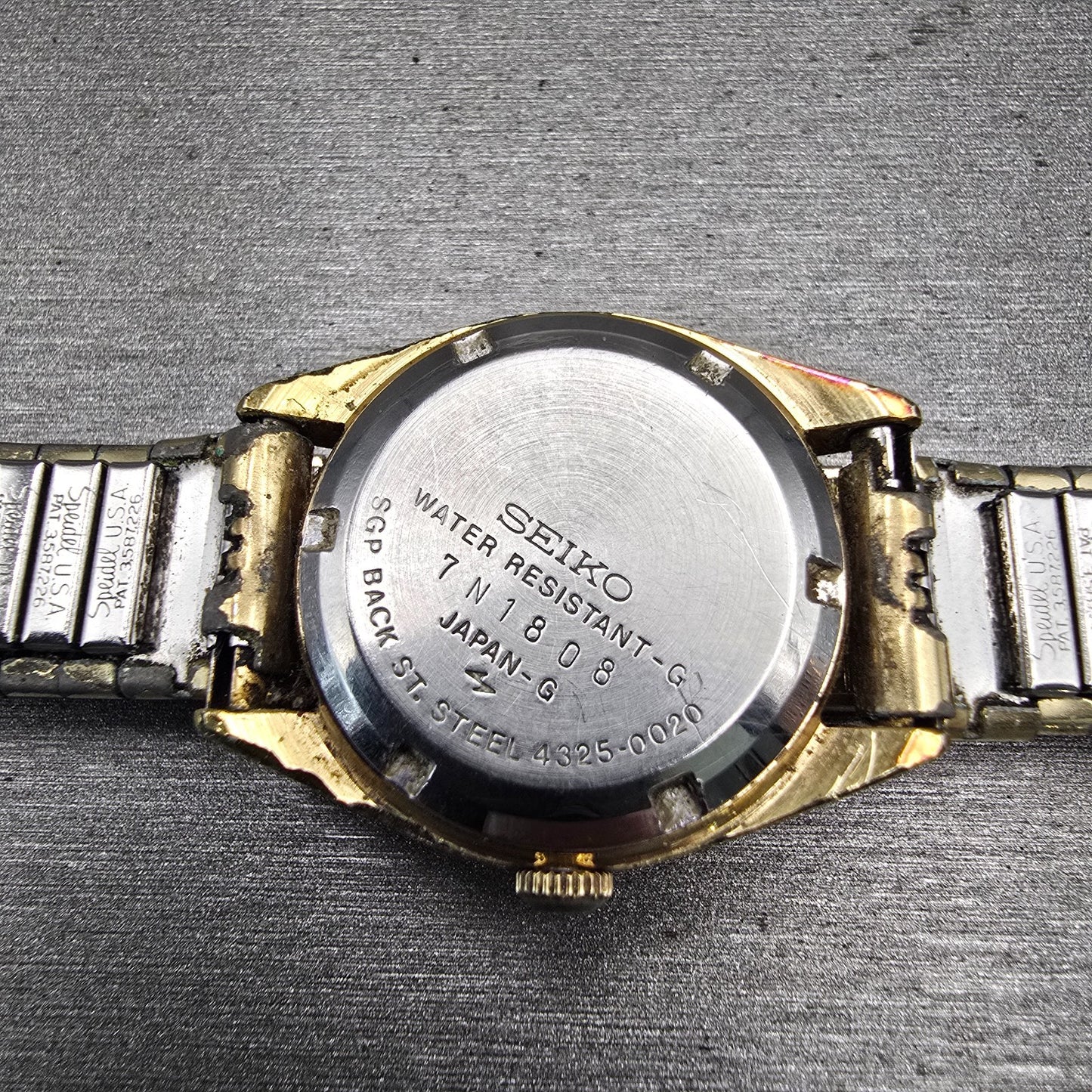 Seiko Watch Women 25mm Champagne Dial Gold Tone Round 4325-0020 New Battery VTG10