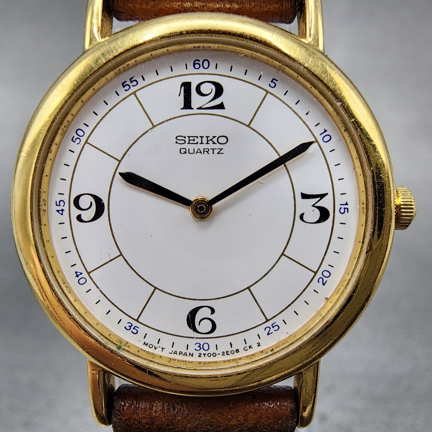 Seiko Watch Women 26mm White Dial Gold Tone Round 2y00-0C10 New Battery