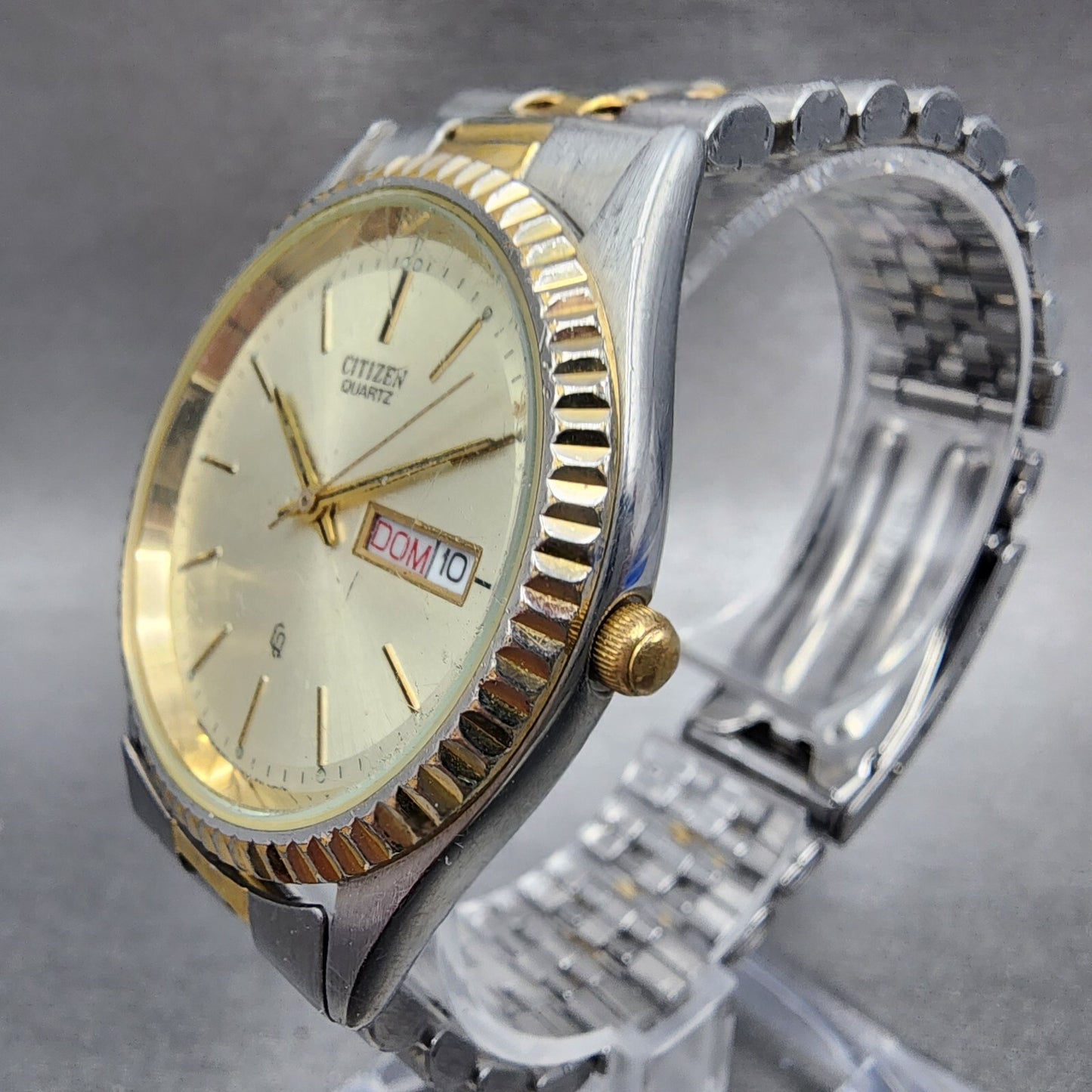 Citizen CQ President Watch Men 35mm Silver Dial Gold Daydate 6100-S26569 PARTS