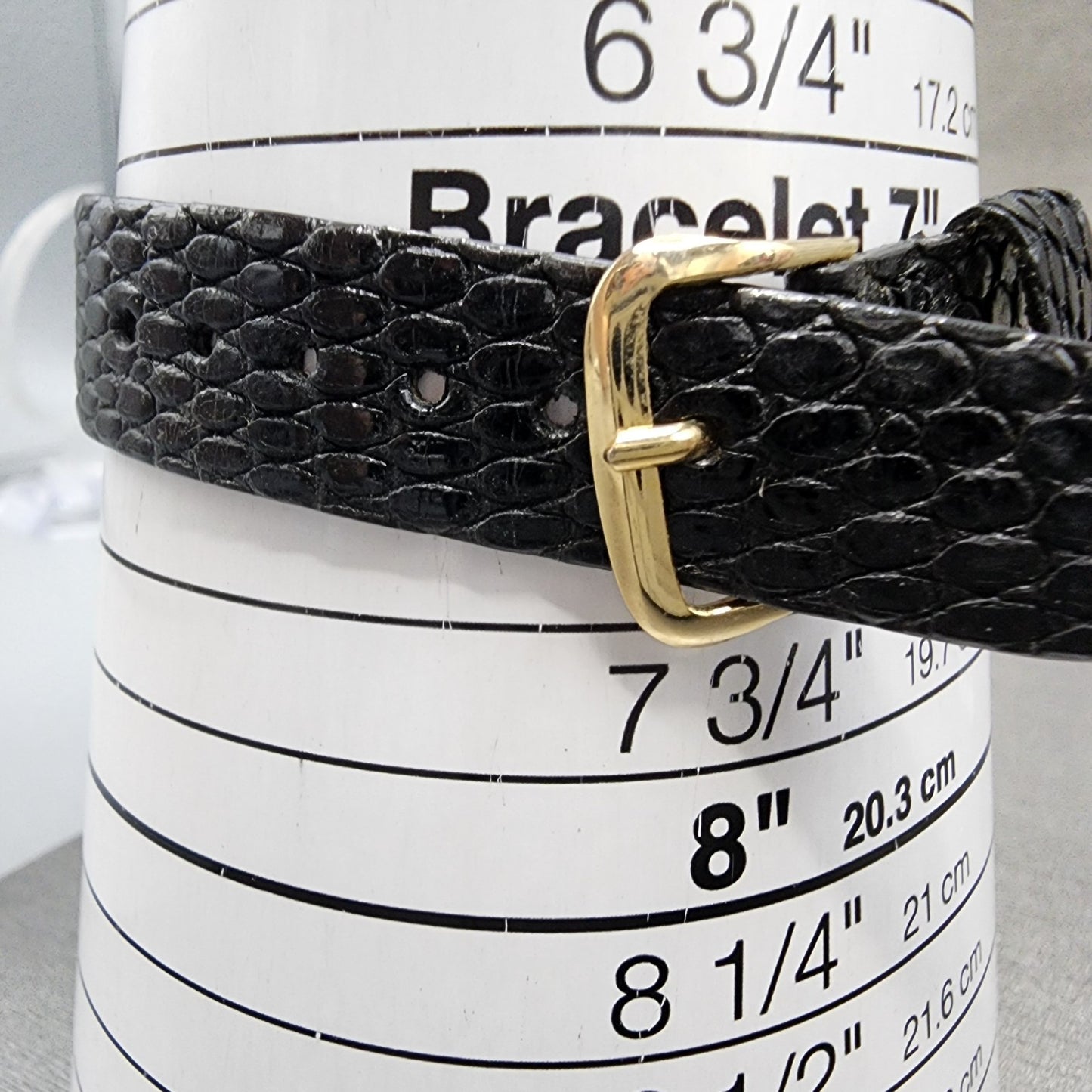 Bulova Caravelle Tank Watch Women 23mm White Dial Gold Tone Rectangle Manual10